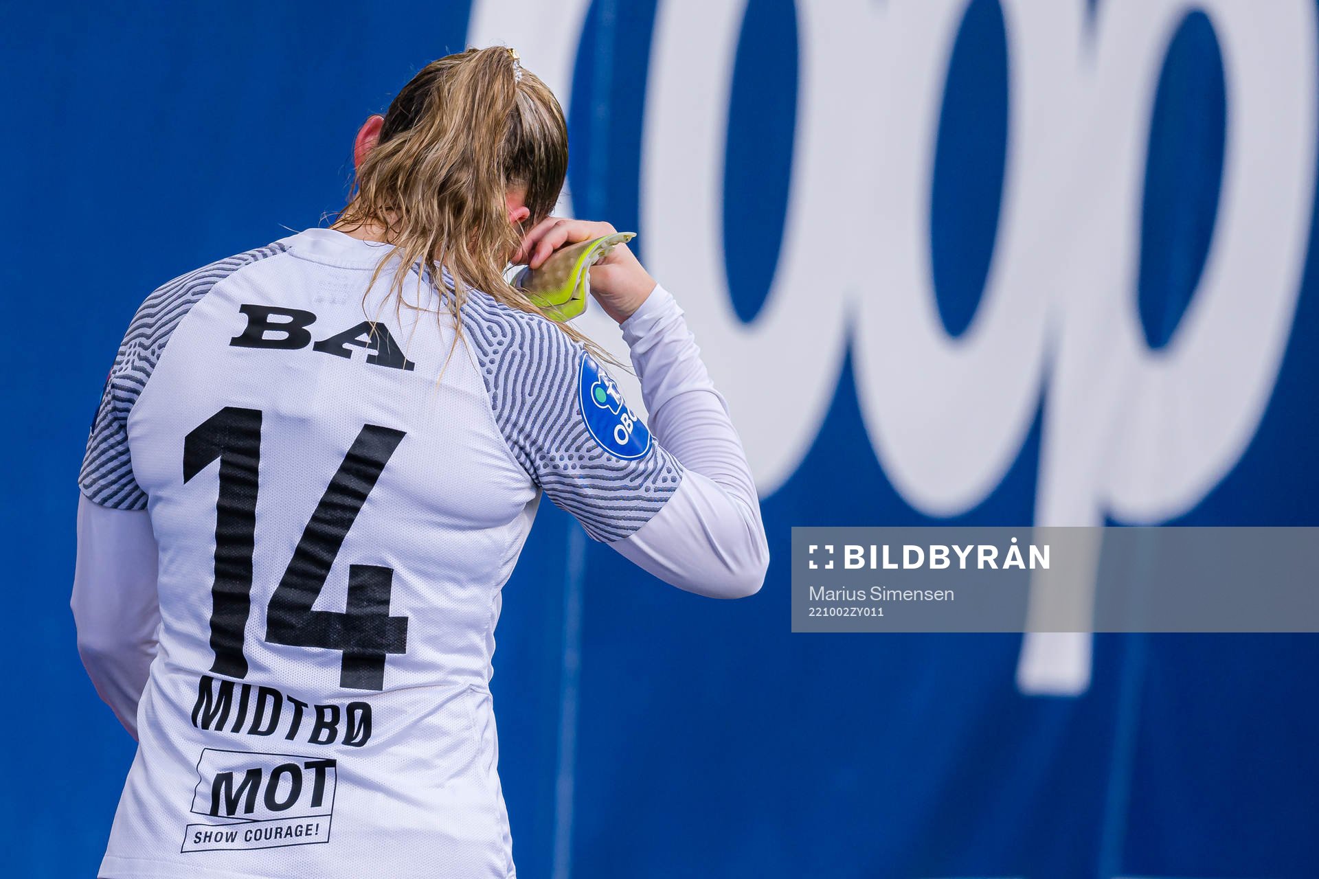 Martine Humlestøl Midtbø of Arna-Bjørnar looks dejected