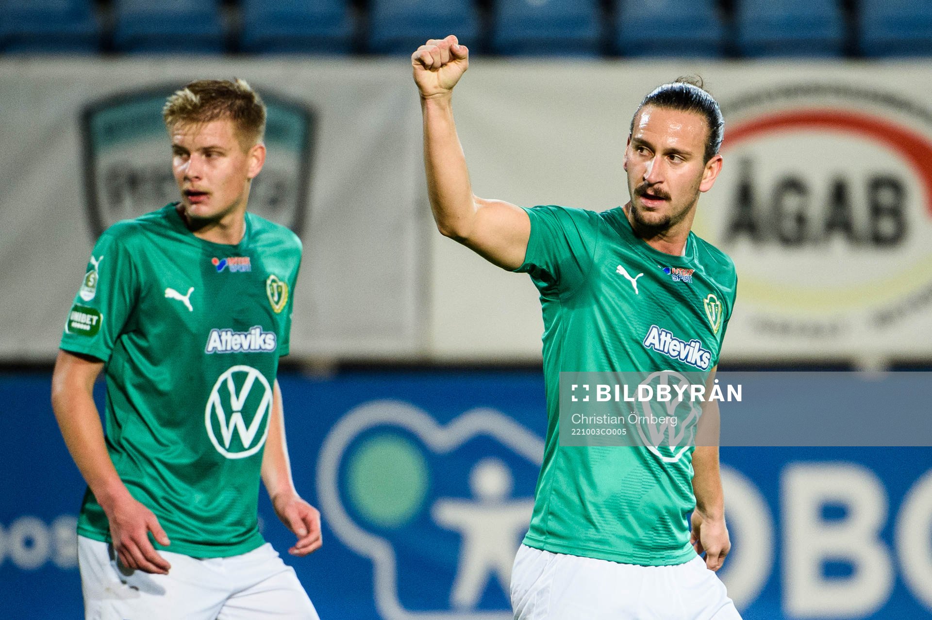 Jönköpings Södras Edin Hamidovic jublar