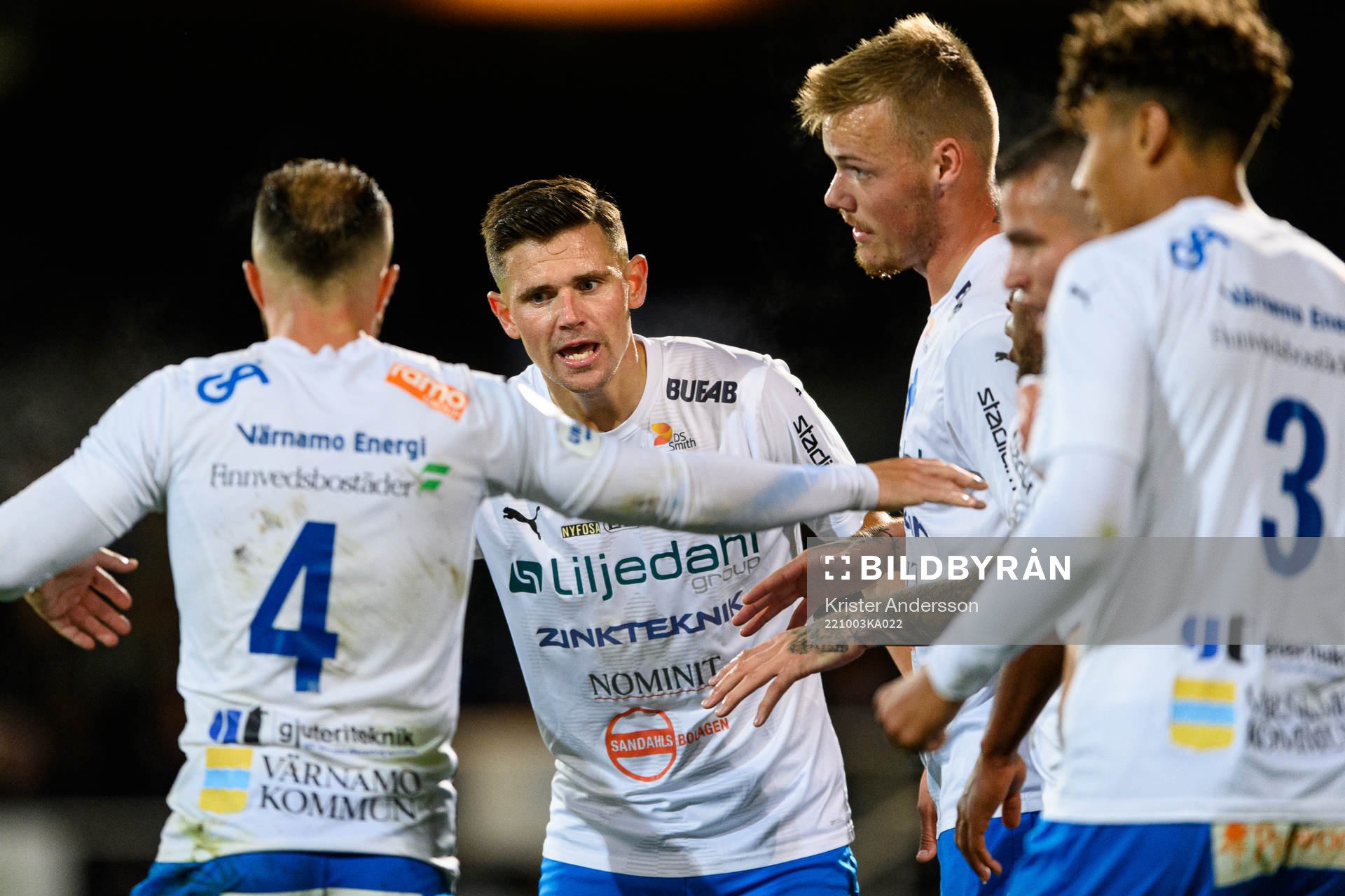 Värnamos Marcus Antonsson med laget