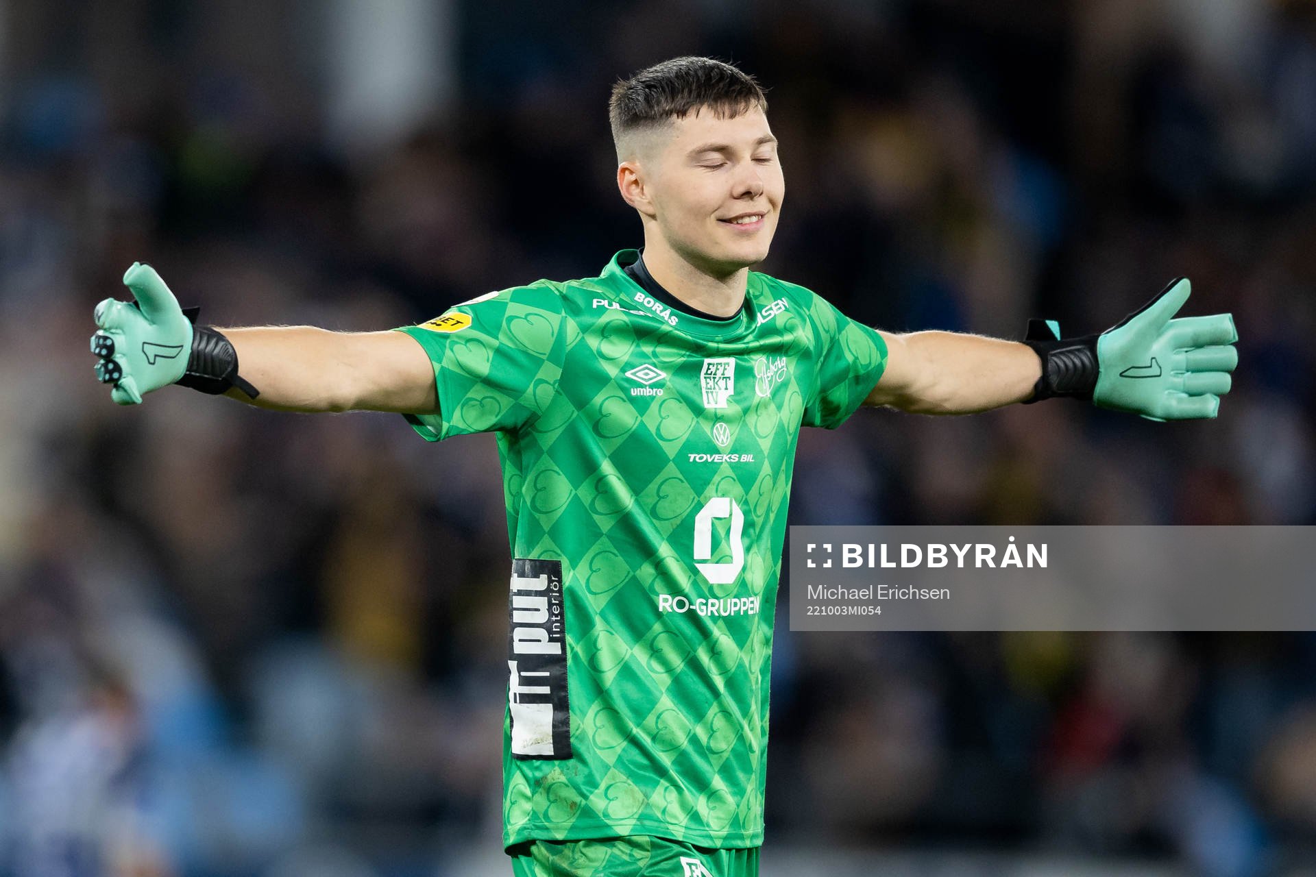 Elfsborgs målvakt Hakon Valdimarsson jublar