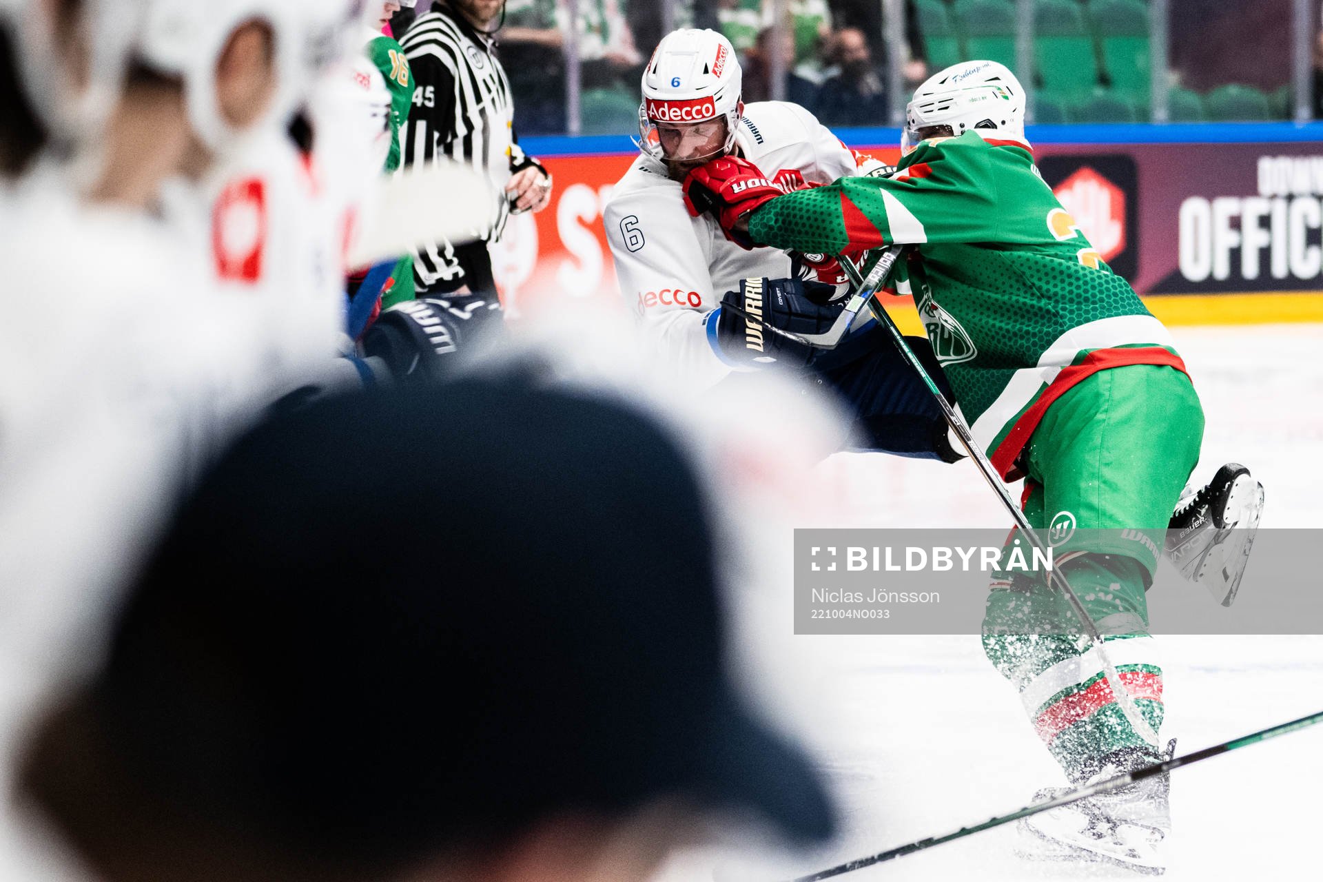 Yannick Weber of ZSC Lions and Marco Kasper of Rögle
