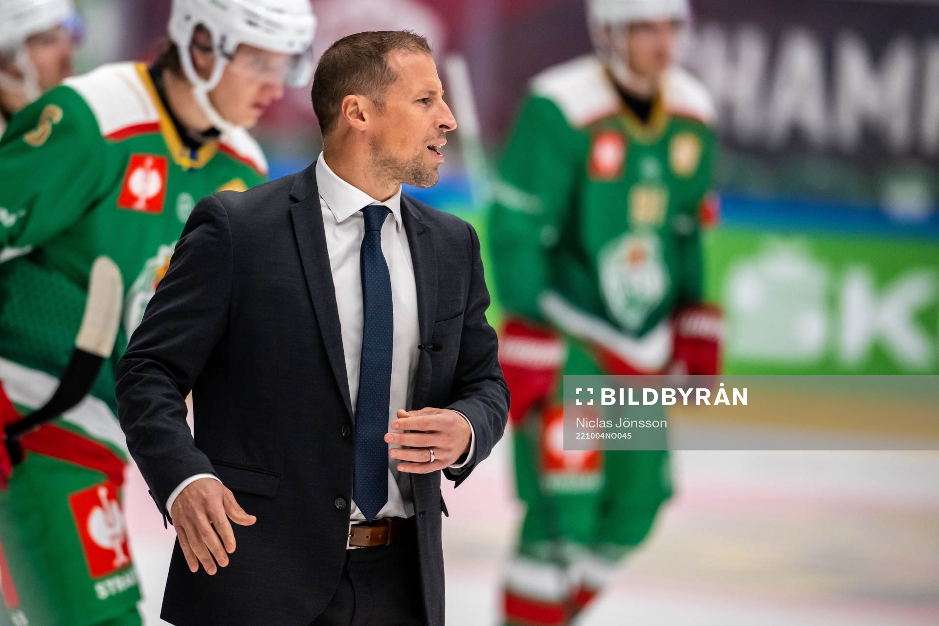 Head coach Cam Abbott of Rögle