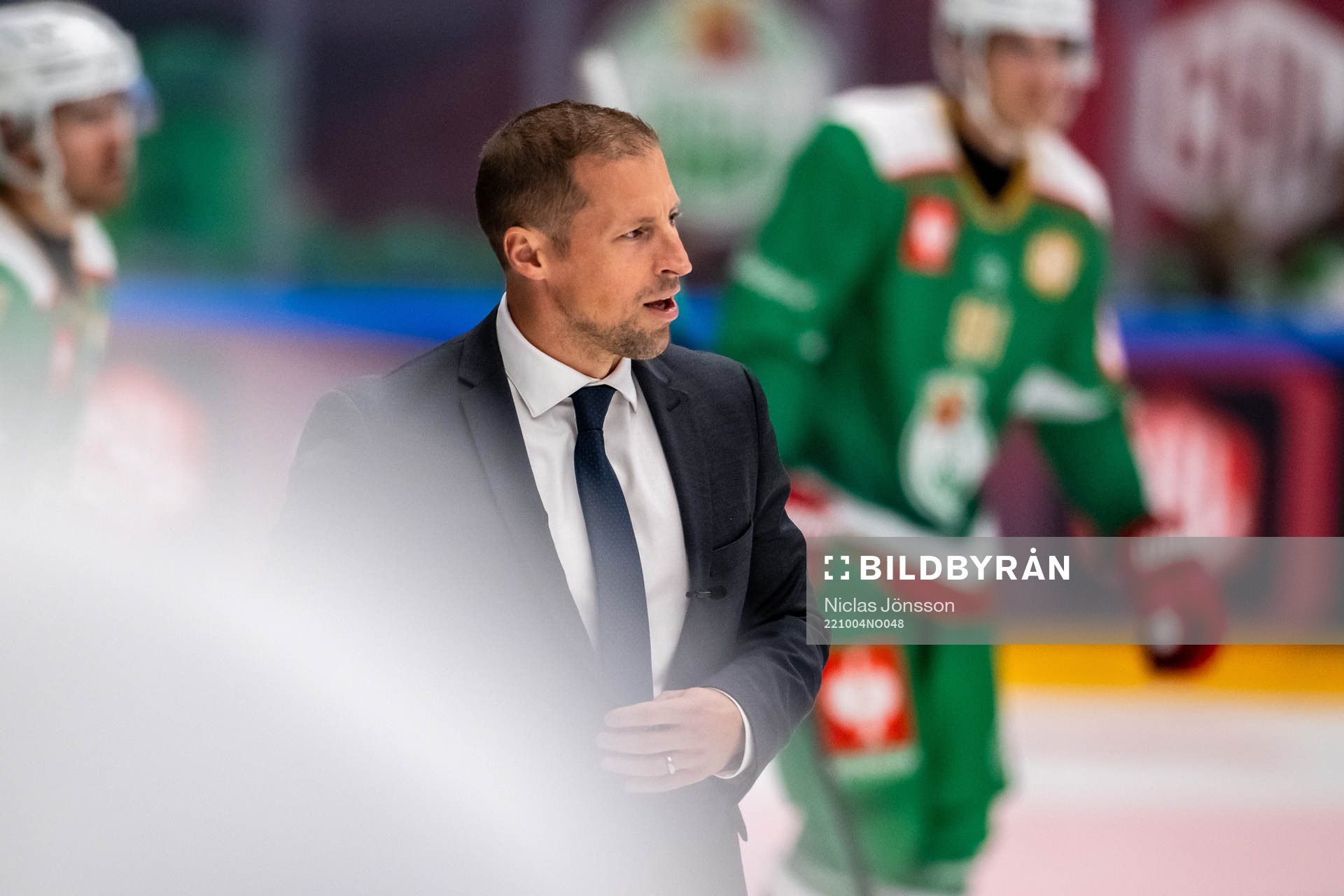 Head coach Cam Abbott of Rögle