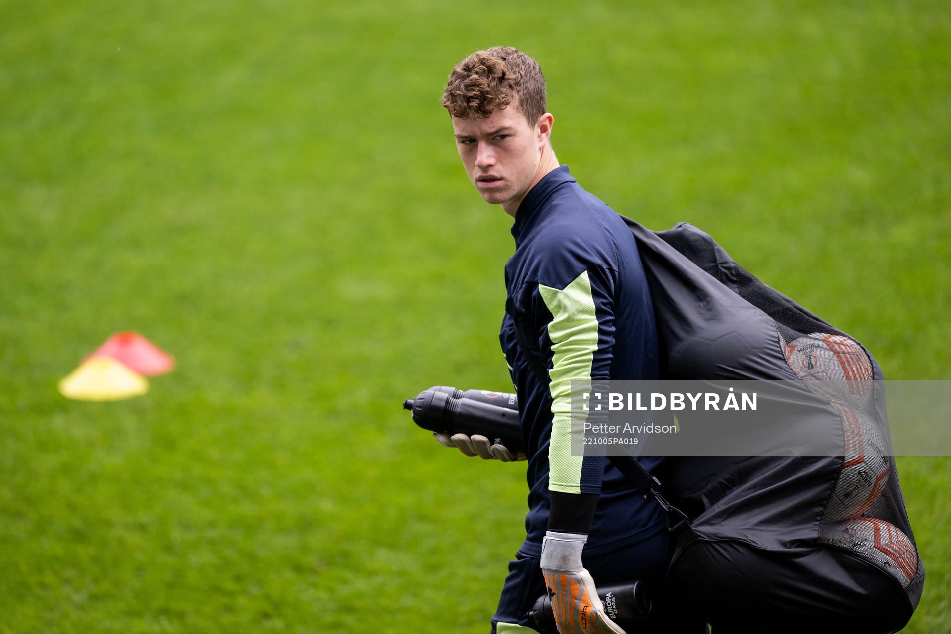 Goalkeeper Viktor Andersson