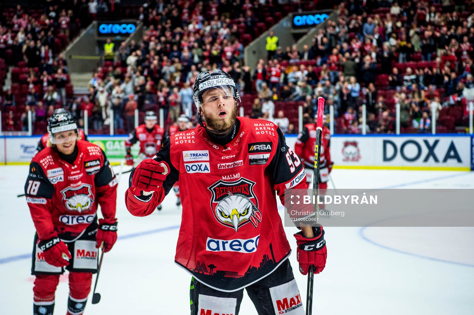 Malmö Redhawks Kristian Vesalainen jublar