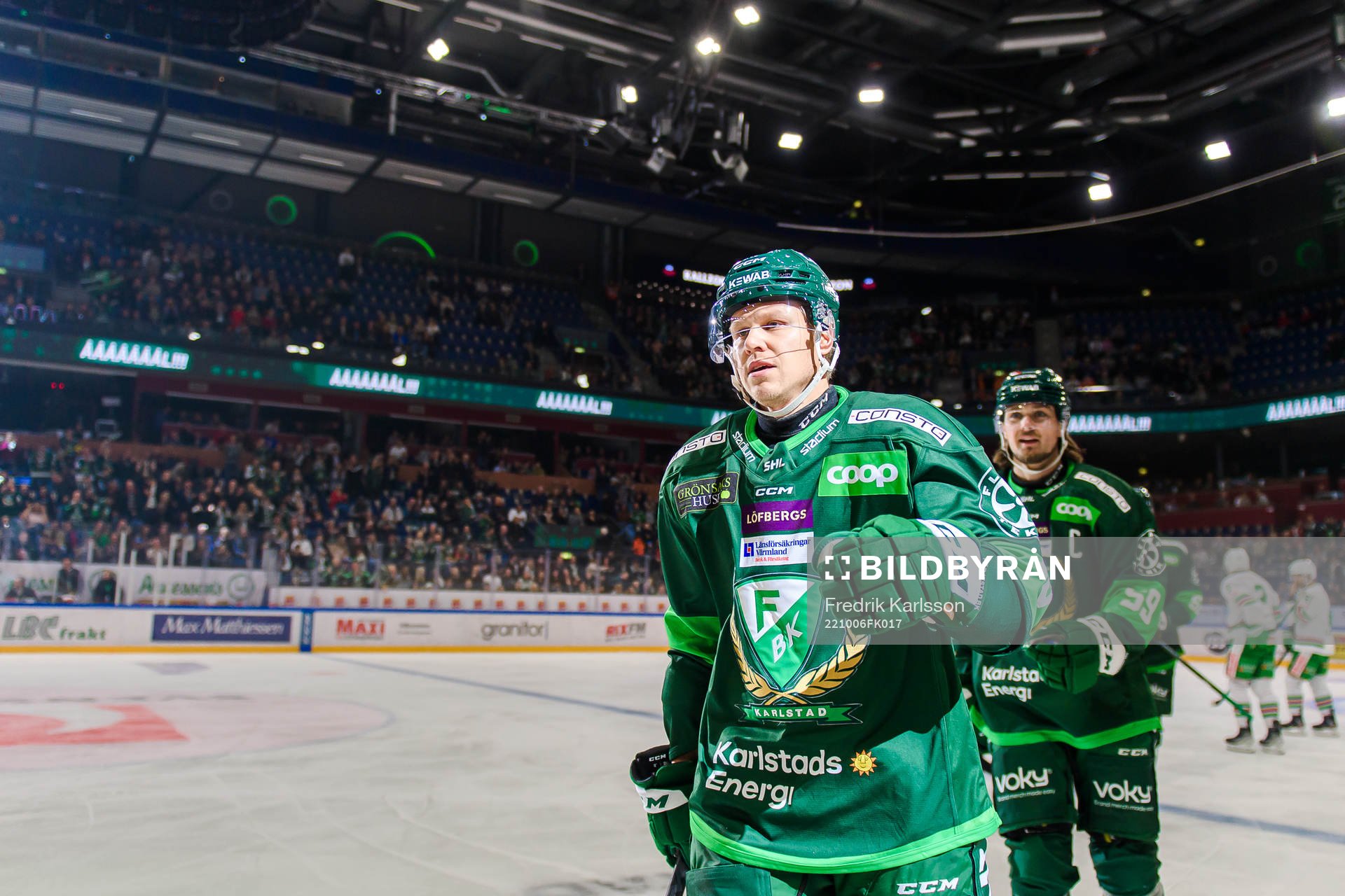 Färjestads Daniel Viksten jublar
