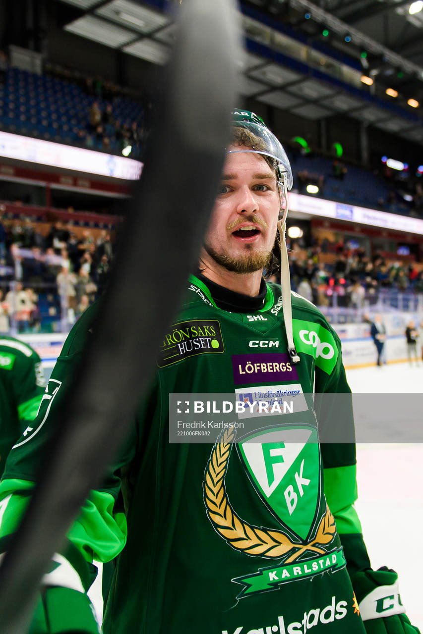 Färjestads Linus Johansson jublar