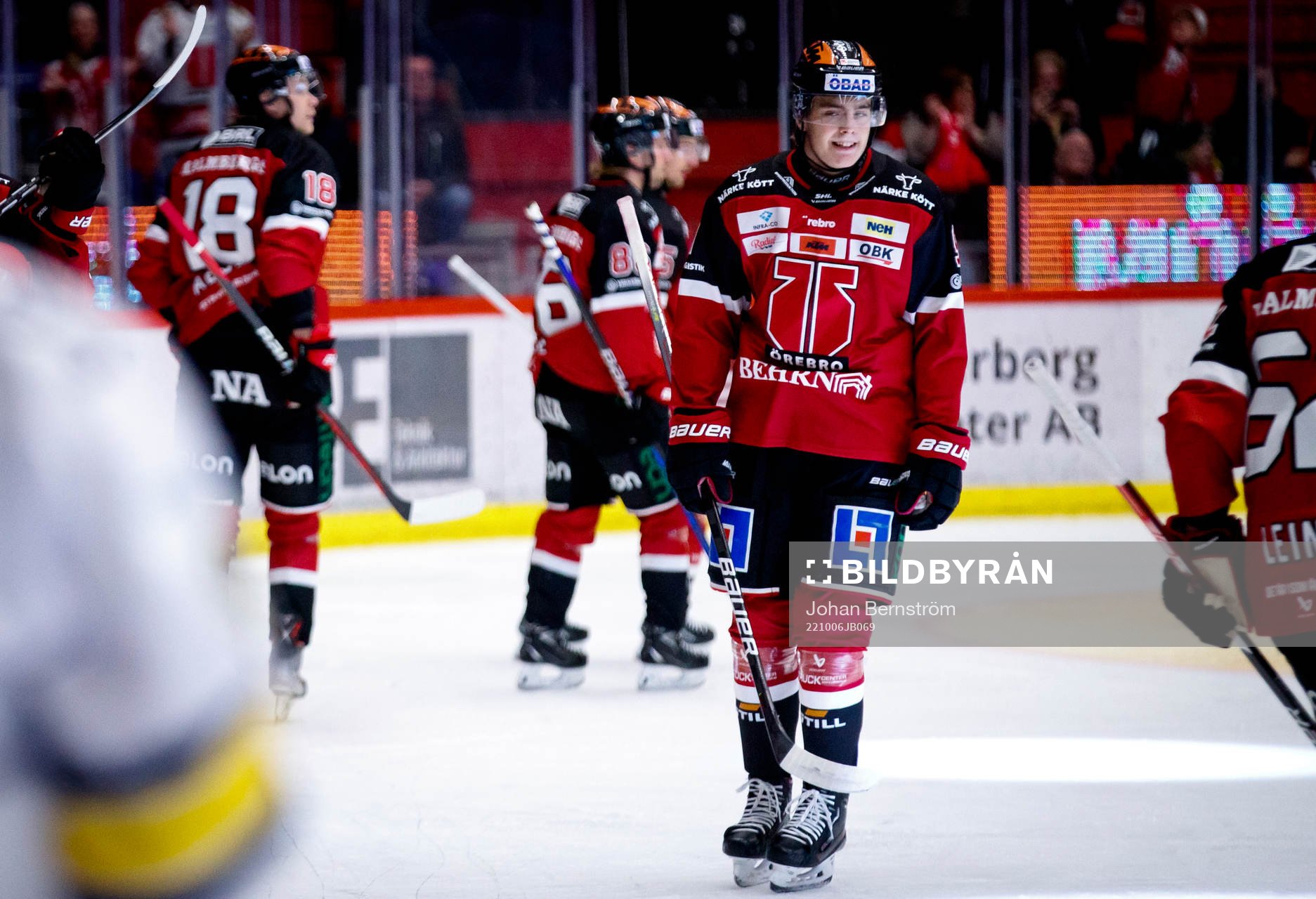 Örebros Leo Carlsson jublar
