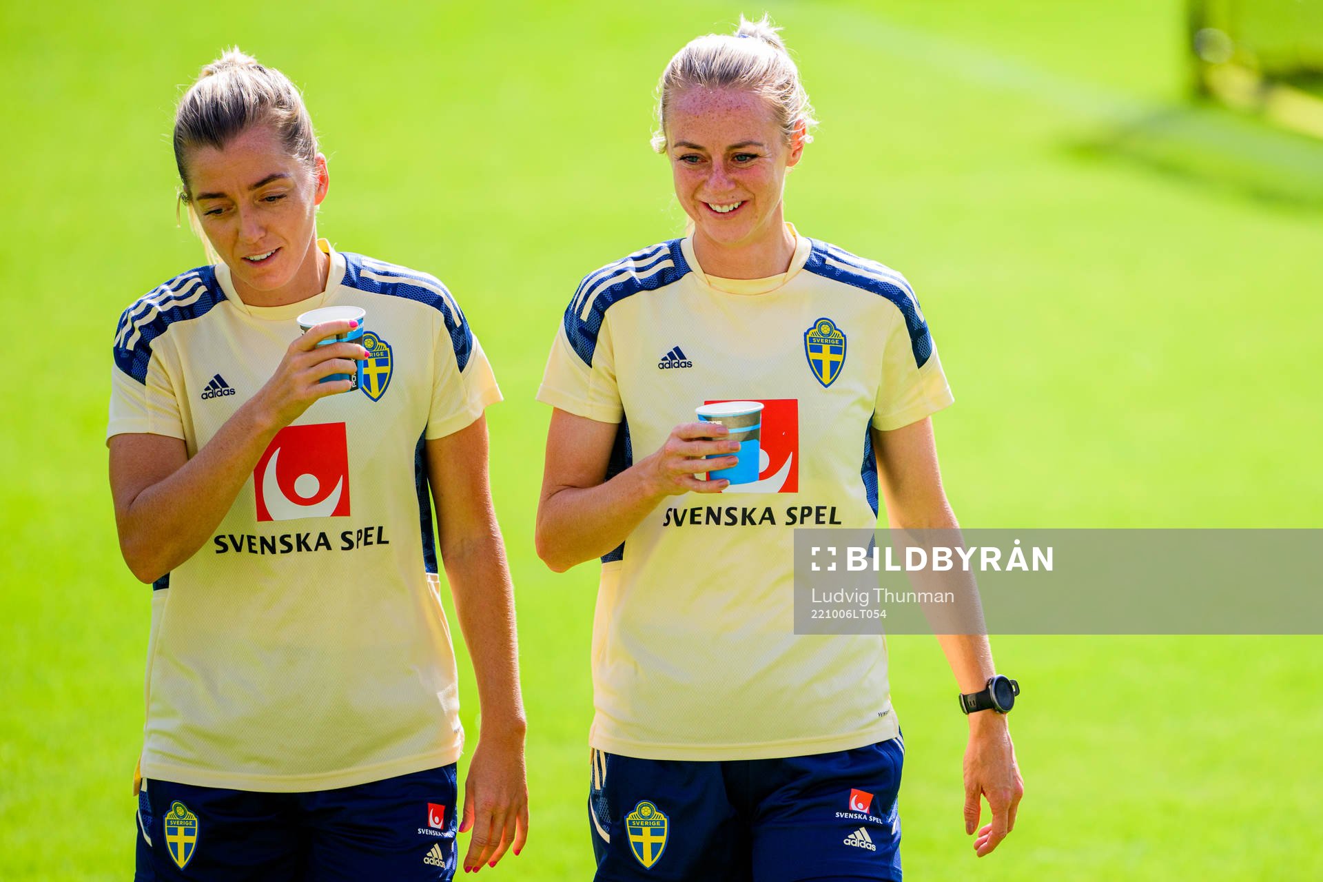 Linda Sembrant and Amanda Ilestedt of the Swedish women's
