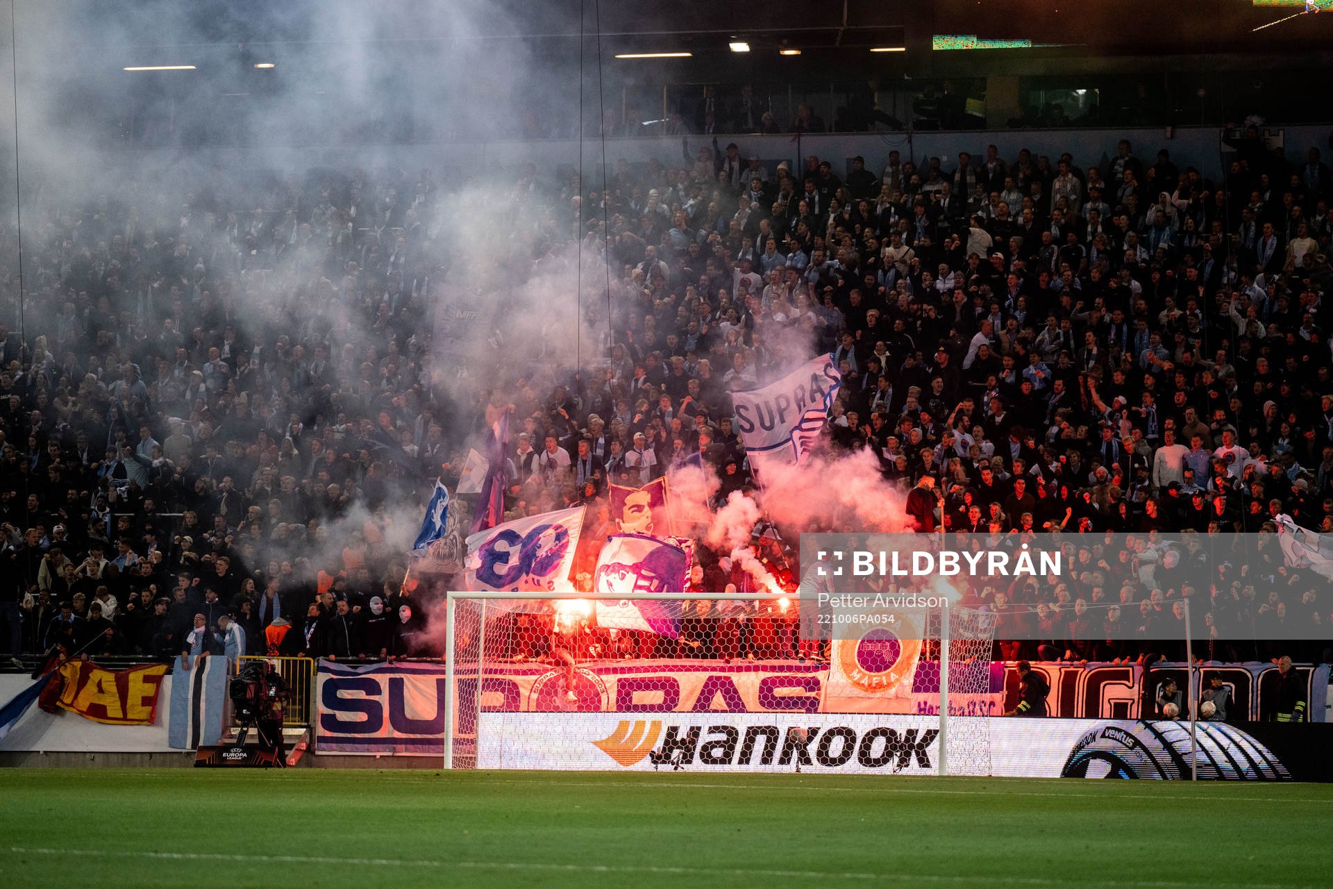 Supporters of Malmö FF burning bengals
