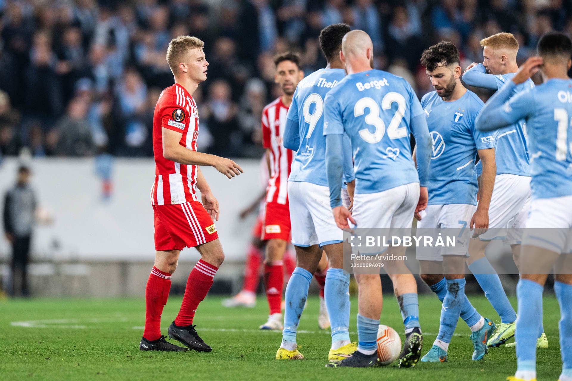 Andras Schäfer of Union Berlin looks dejected