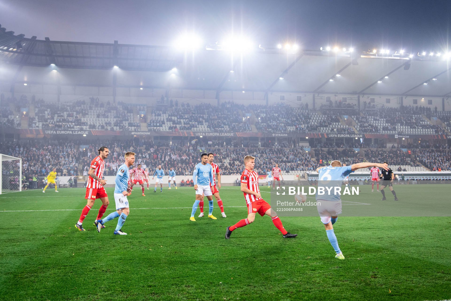 General view inside Eleda Stadion