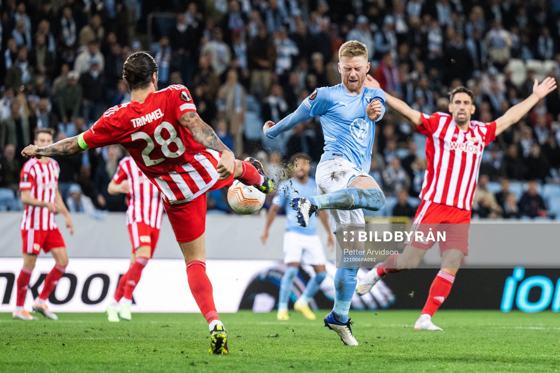 Anders Christiansen of Malmö FF and Christopher Trimmel of