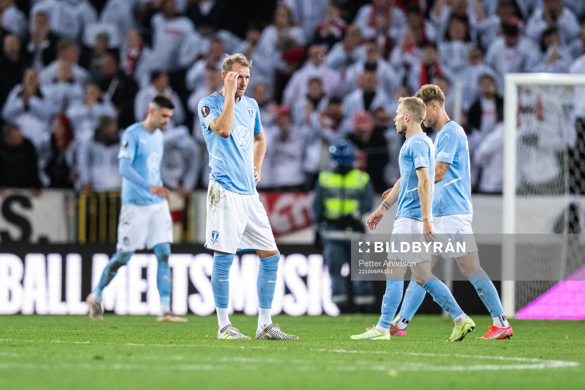 Ola Toivonen of Malmö FF looks dejected