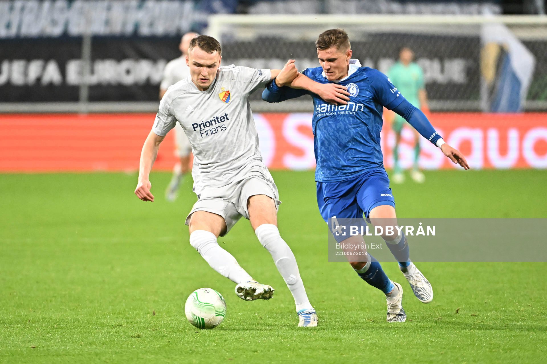 Piotr Johansson of Djurgården and Alessio Castro-Montes of