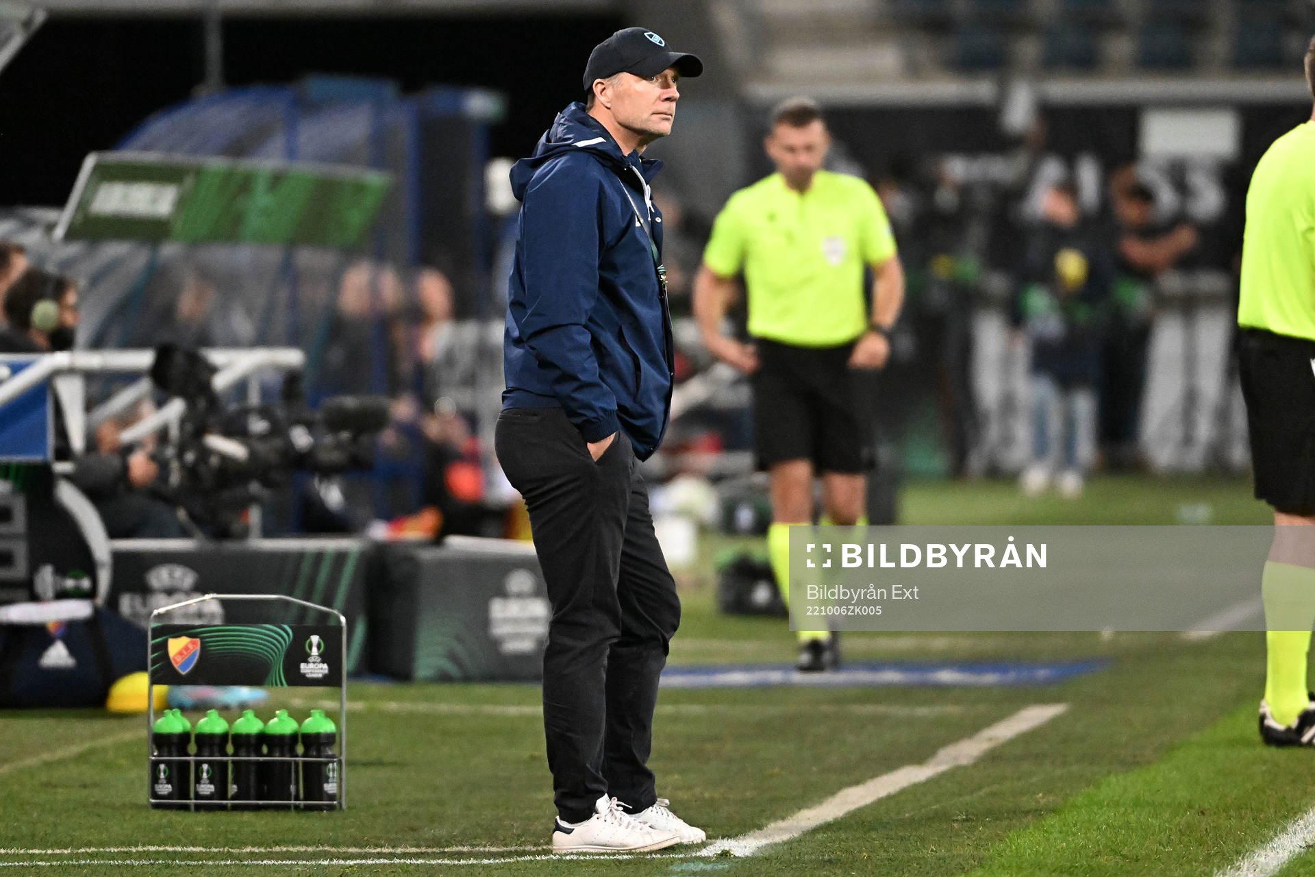 Head coach Kim Bergstrand of Djurgården during the UEFA Conference League match between Gent and Djurgården on October 6, 2022 in Gent.