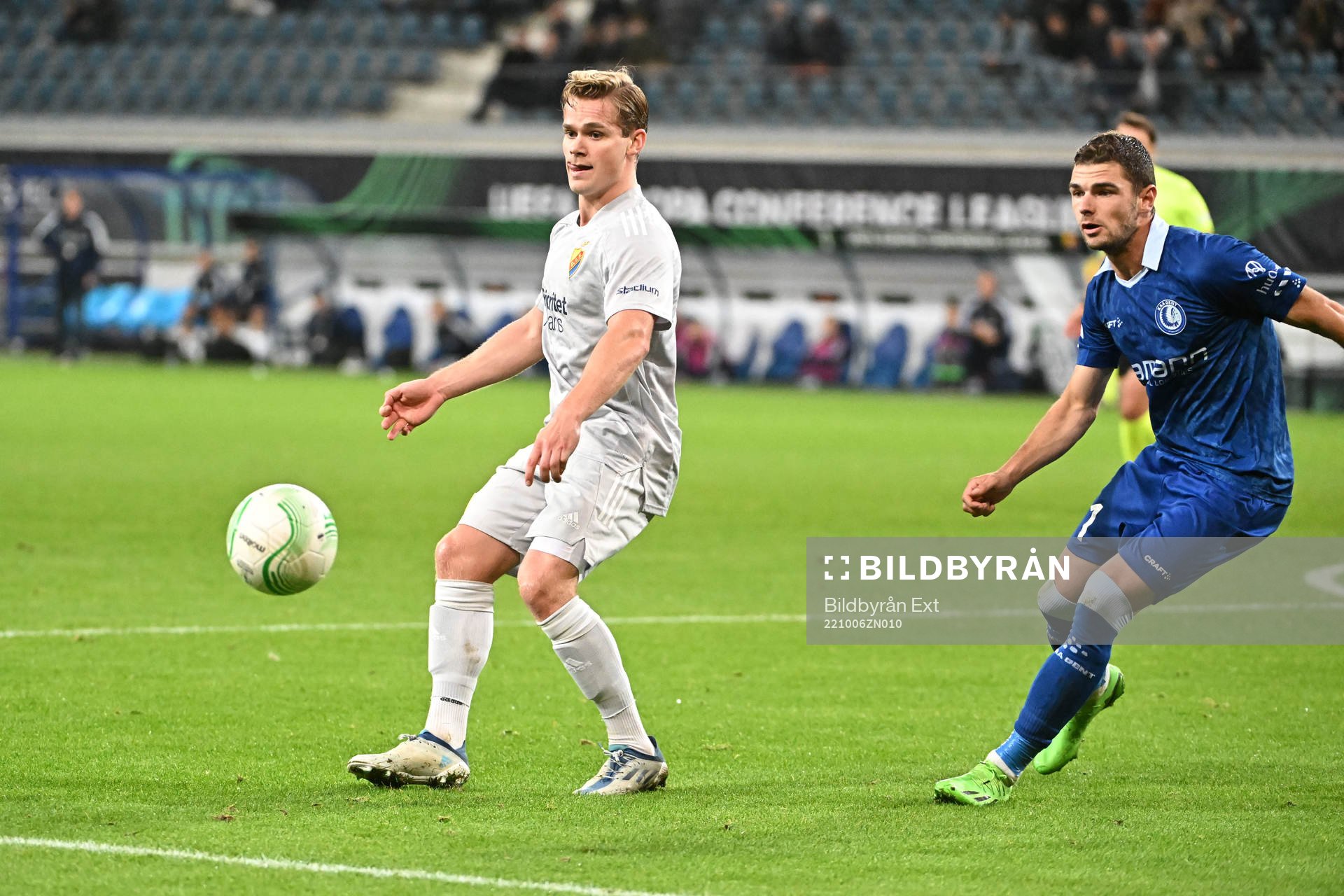 Hampus Finndell of Djurgården during the UEFA Conference League match between Gent and Djurgården on October 6, 2022 in Gent. 