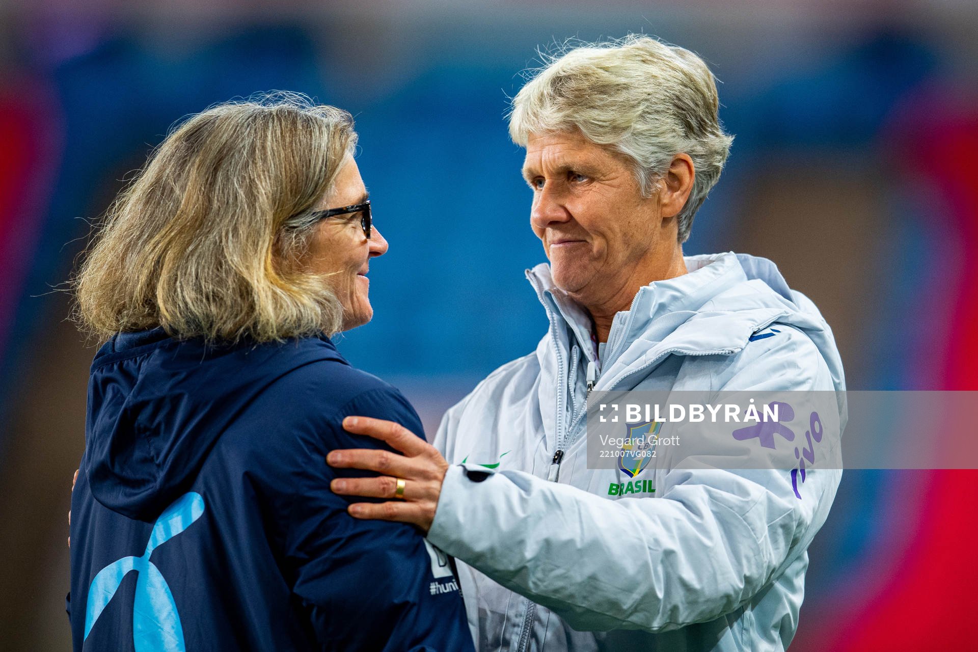 Hege Riise, head coach of Norway, and Pia Sundhage, head