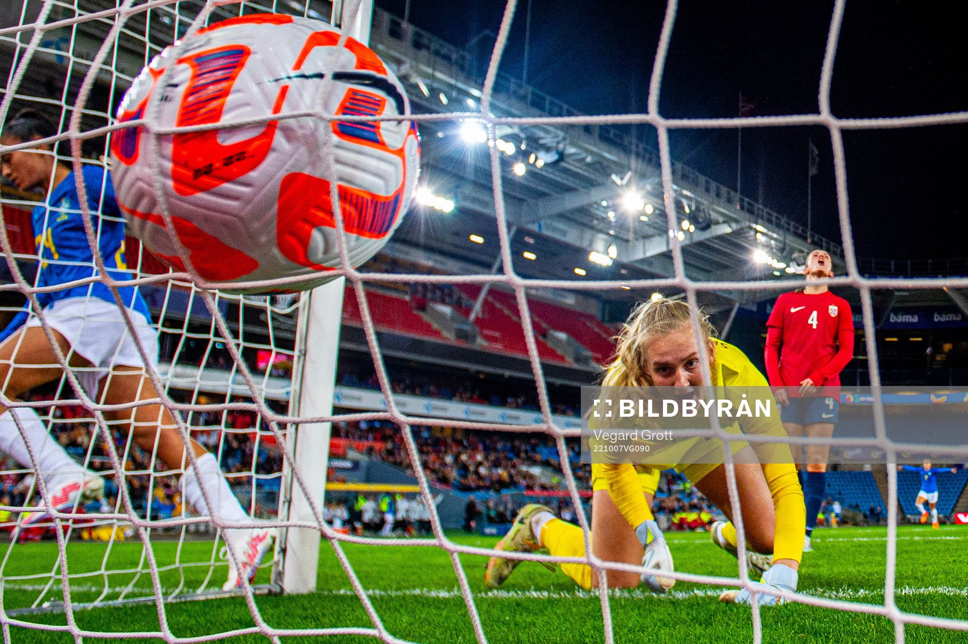 Goalkeeper Sunniva Skoglund and Tuva Hansen of Norway look dejected after letting in the 1-4 goal during the international friendly football match between Norway and Brazil on October 7, 2022 in Oslo. 