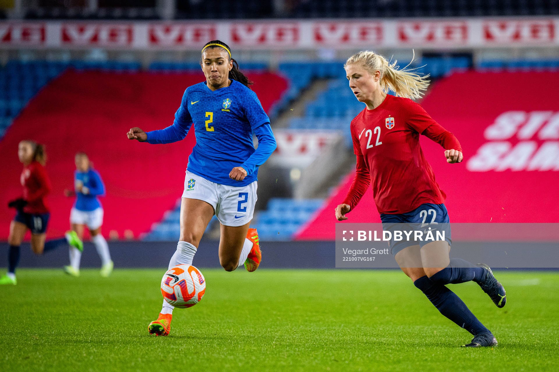 Antonia Ronnycleide Da Costa of Brazil and Sophie Roman Haug of Norway during the international friendly football match between Norway and Brazil on October 7, 2022 in Oslo.
