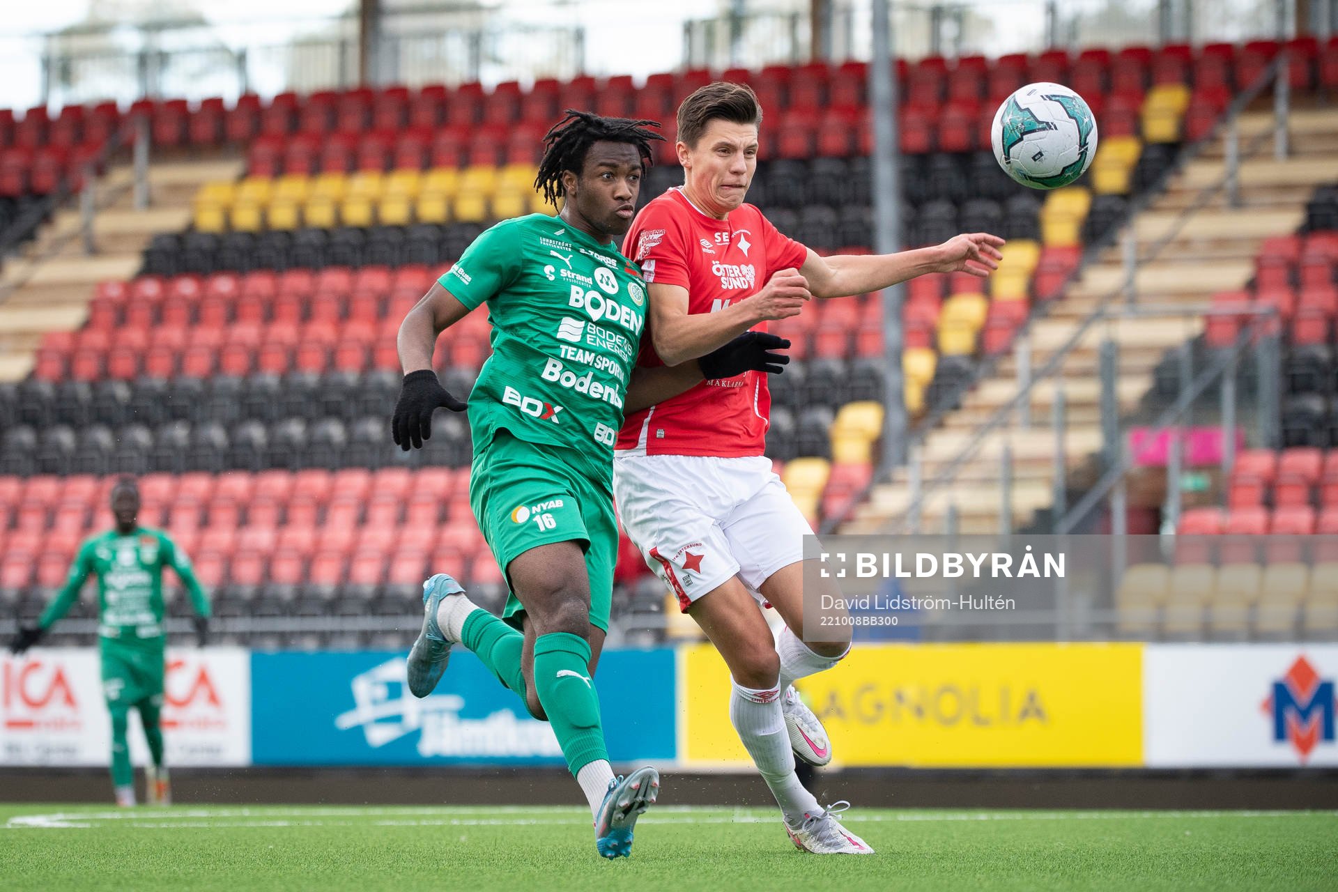 Bodens Steve Zishim Bawa and Östersunds Rasmus Lindroth