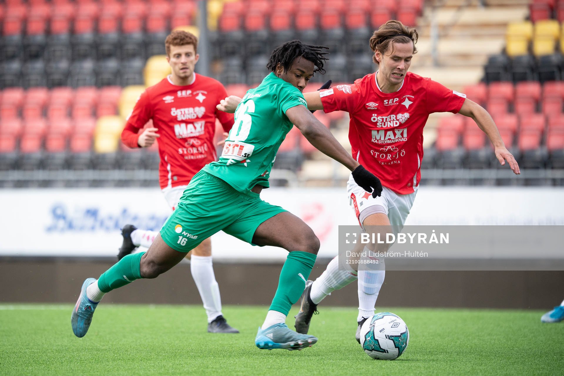Bodens Steve Zishim Bawa och Östersunds Peter Tegnhed