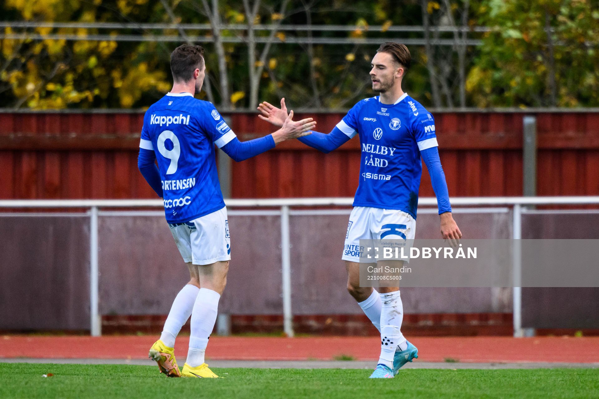 Trelleborgs Felix Hörberg (h) jublar