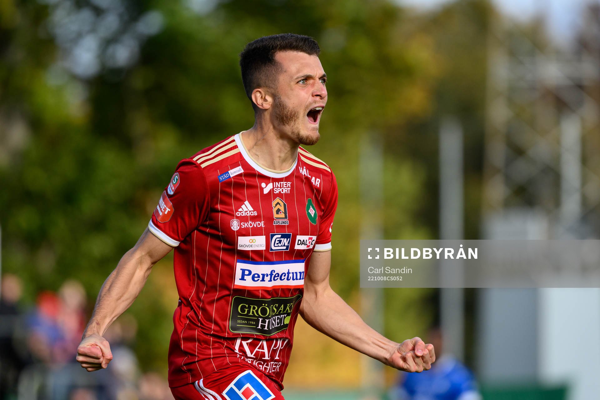 Skövdes Yoann Fellrath jublar
