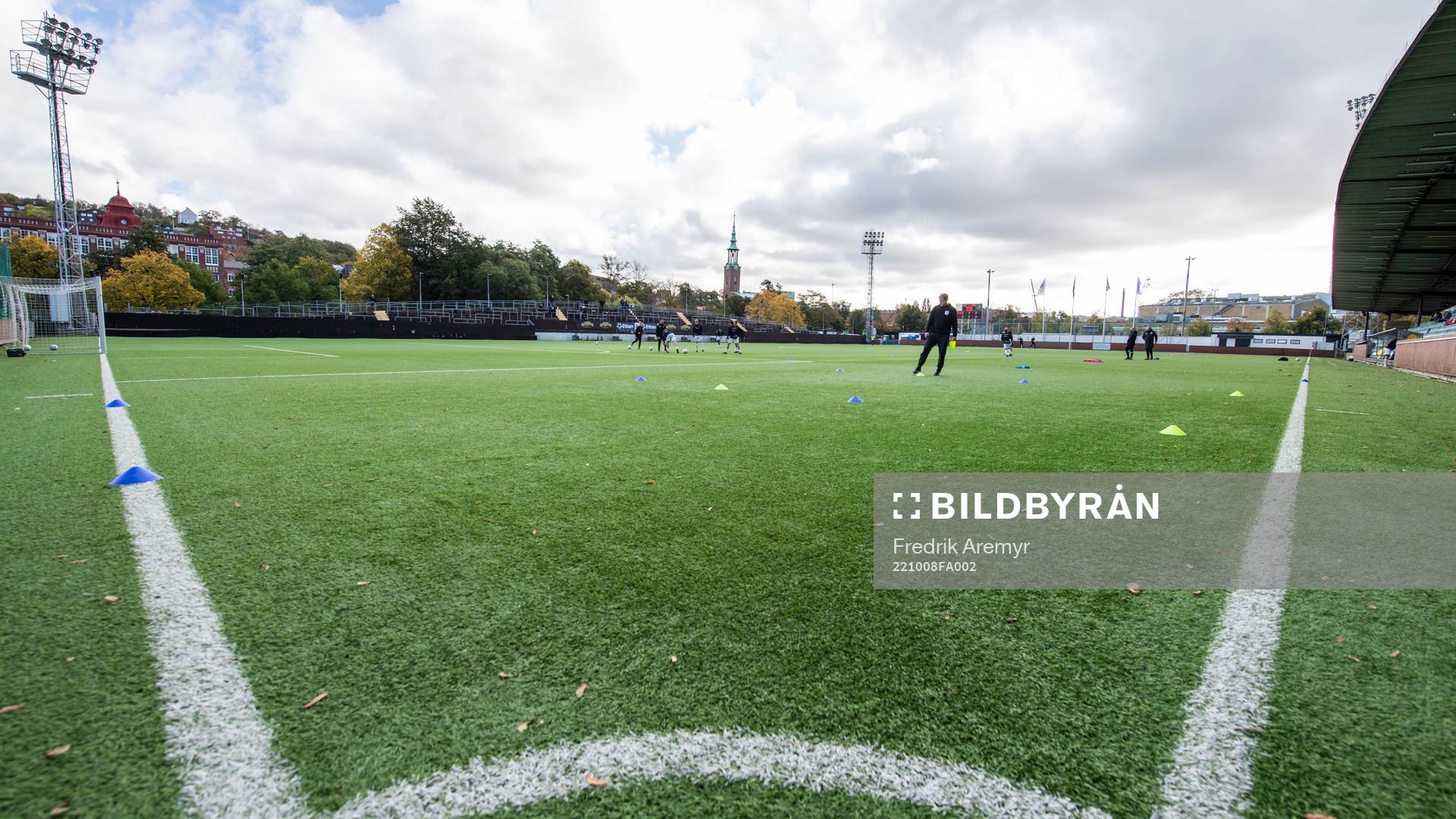 Valhalla IP innan fotbollsmatchen i Ettan södra mellan