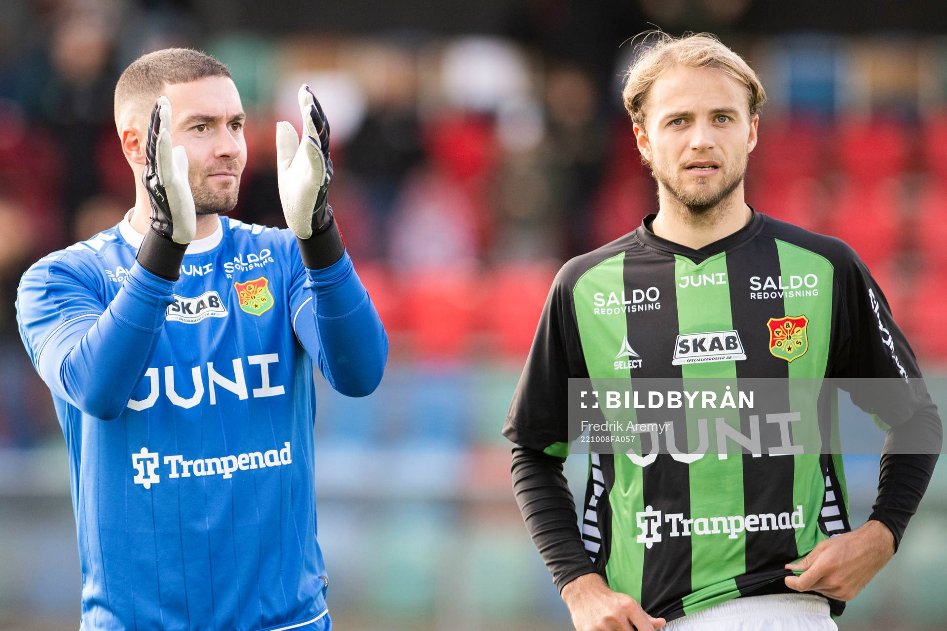 GAIS målvakt Mergim Krasniqi och Gustav Lundgren jublar