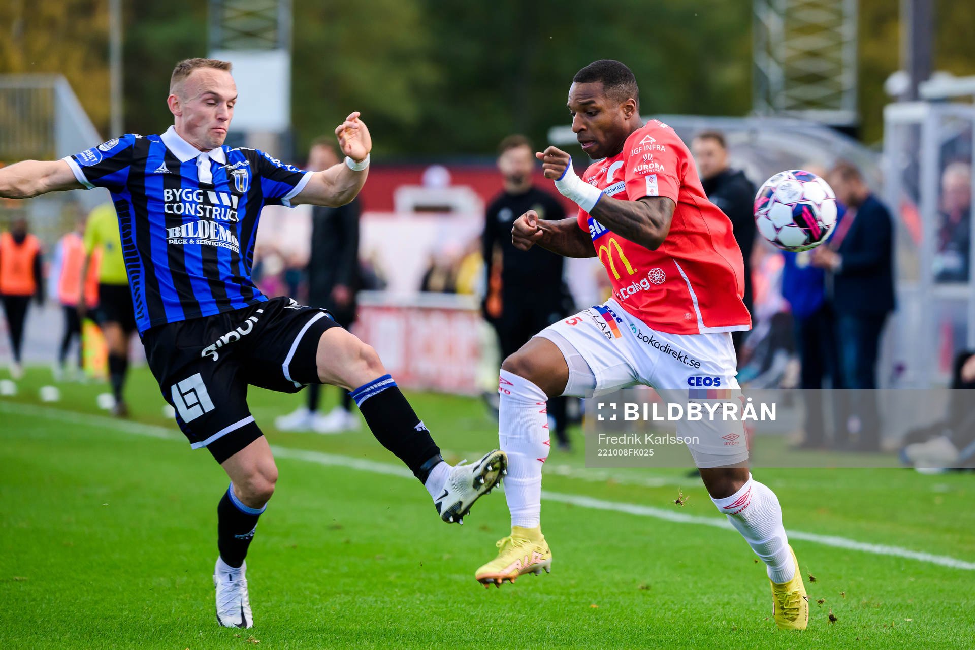 Sirius Aron Bjarnason och Degerfors Joseph - Claude Agyeman