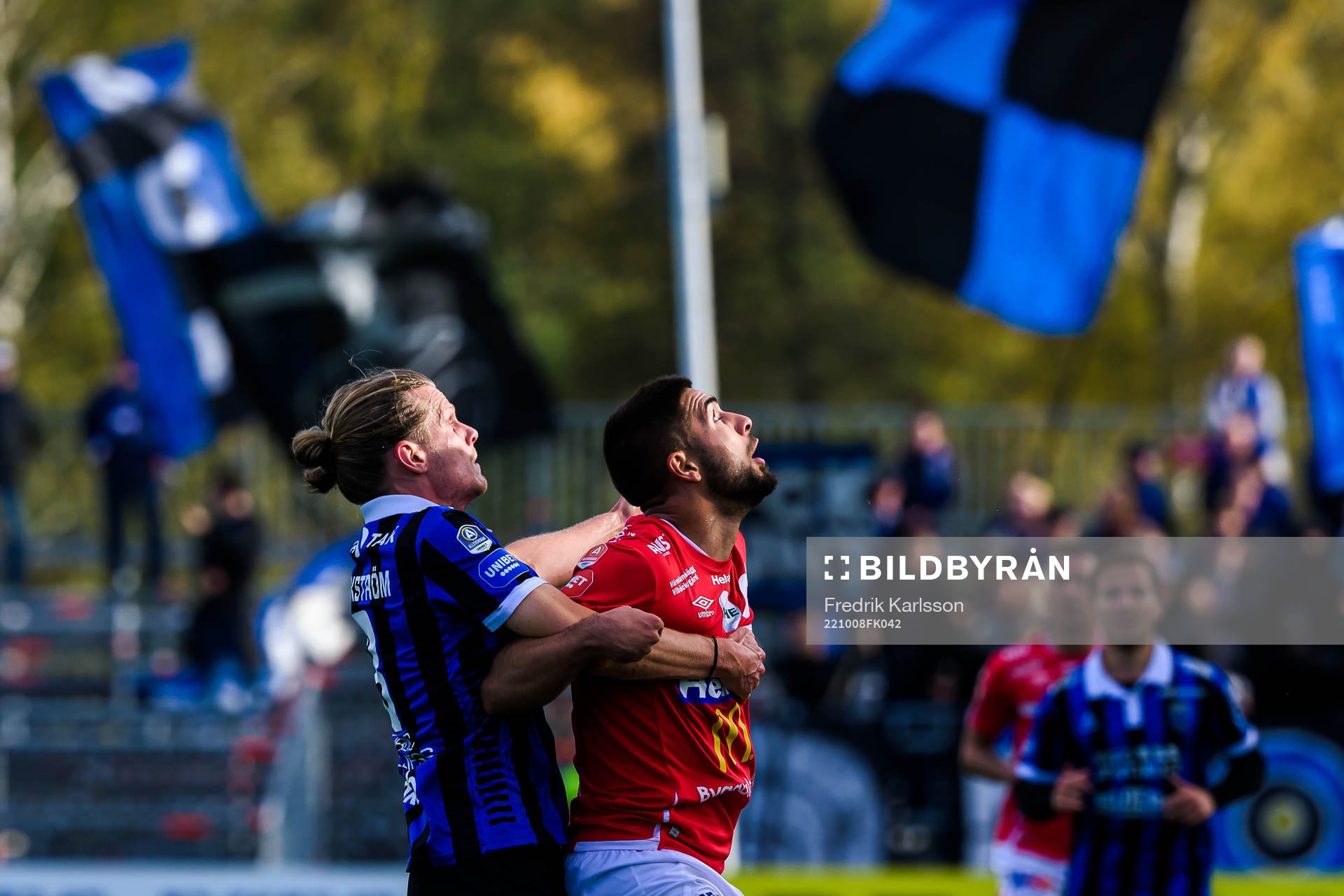 Sirius Tim Björkström och Degerfors Sean Sabetkar
