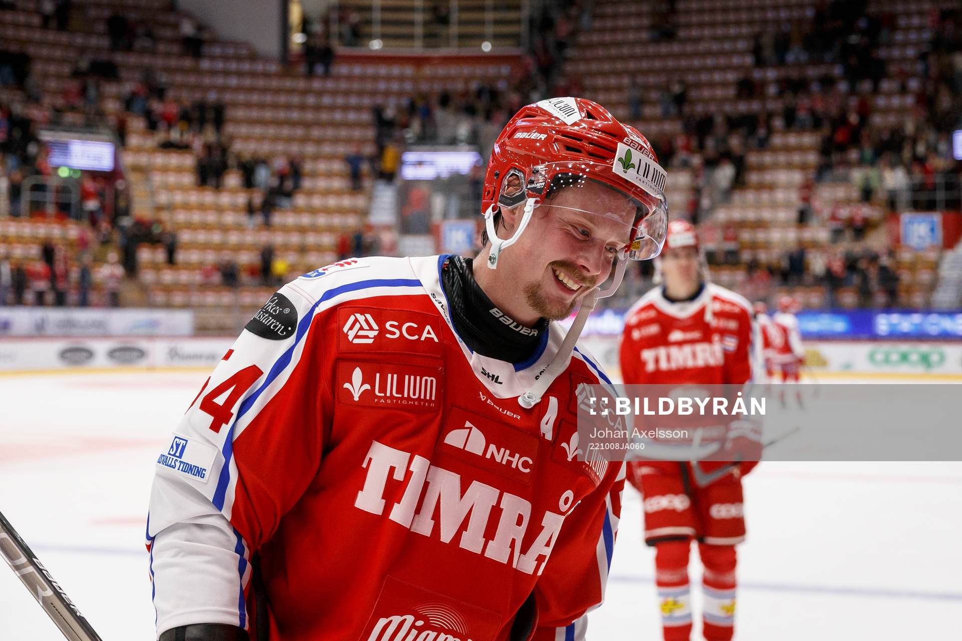 Timrås Jonathan Dahlén  jublar