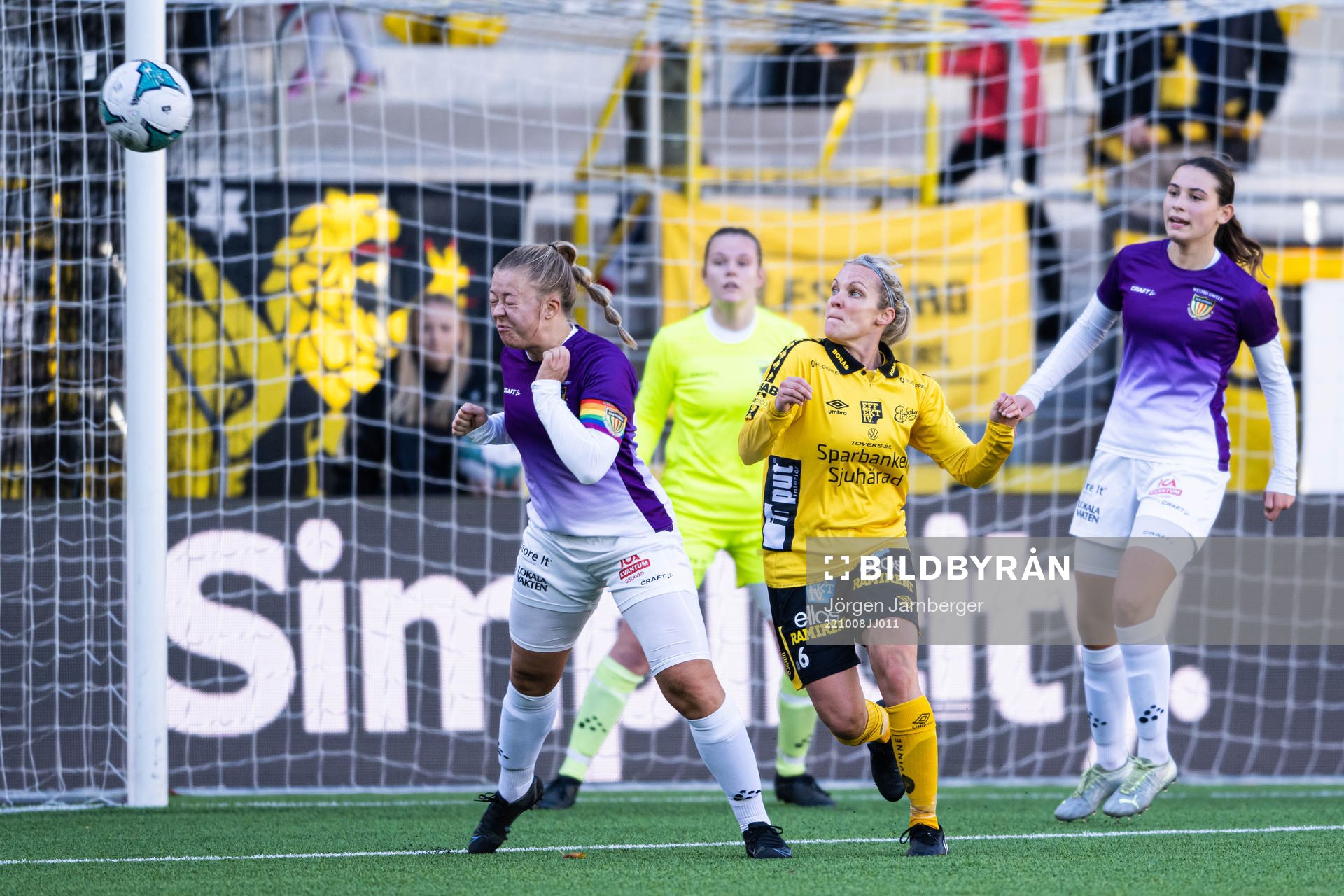 Westbos Sara Carlsson och Elfsborgs Linda Westberg Carlsson