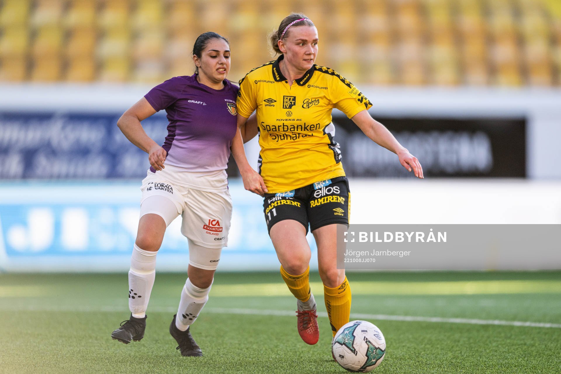 Westbos Diana Addas och Elfsborgs Leann Nyström