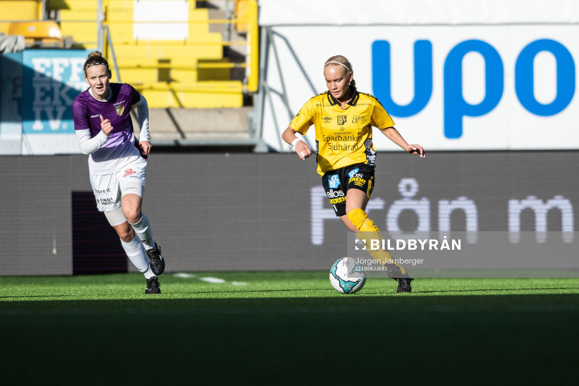 Westbos Nora Jacobsson och Elfsborgs Tea Skoglund