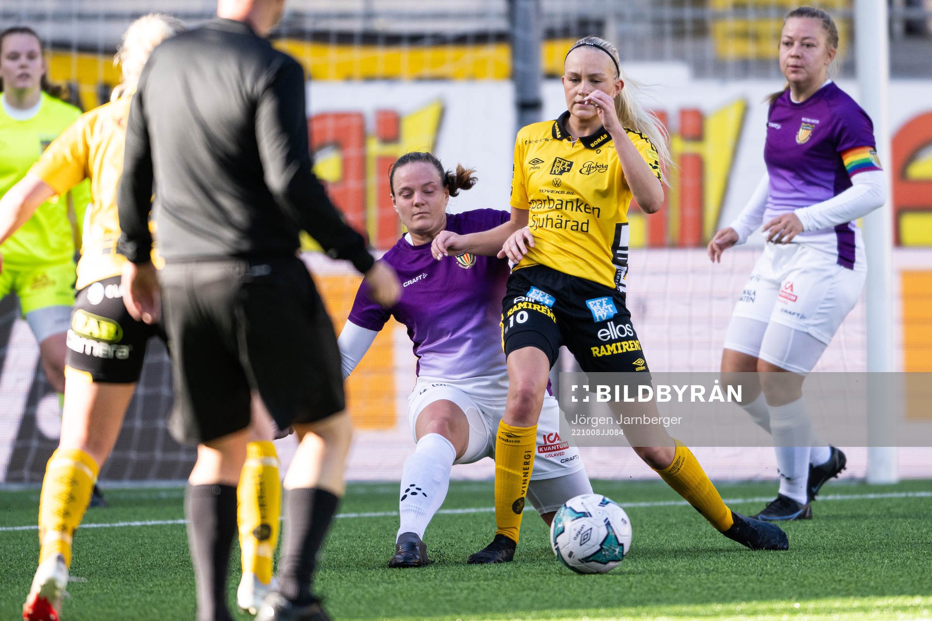 Westbos Sara Carlsson och Elfsborgs Matilda Ståhlbom