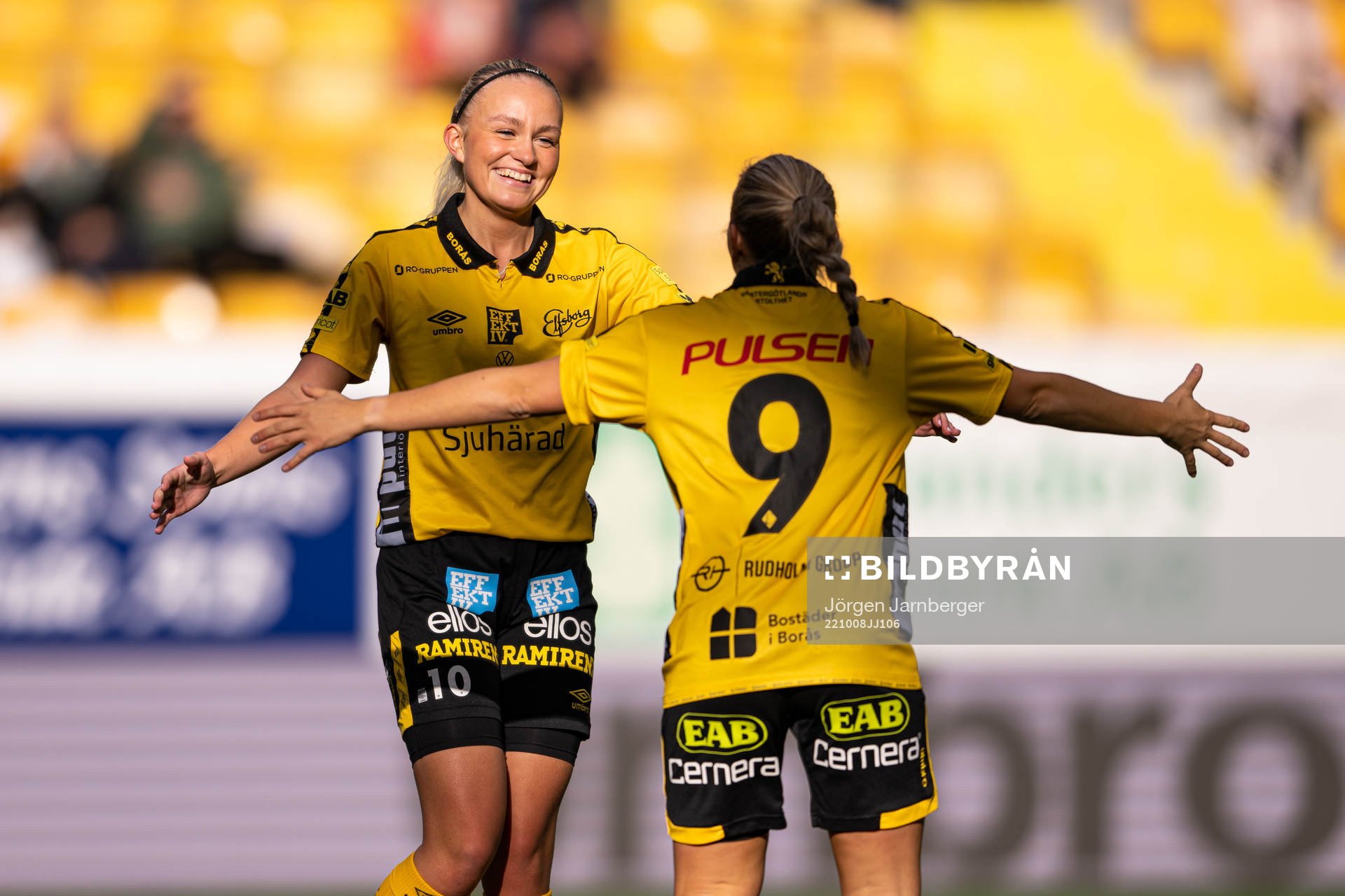 Elfsborgs Matilda Ståhlbom Karlsson jublar