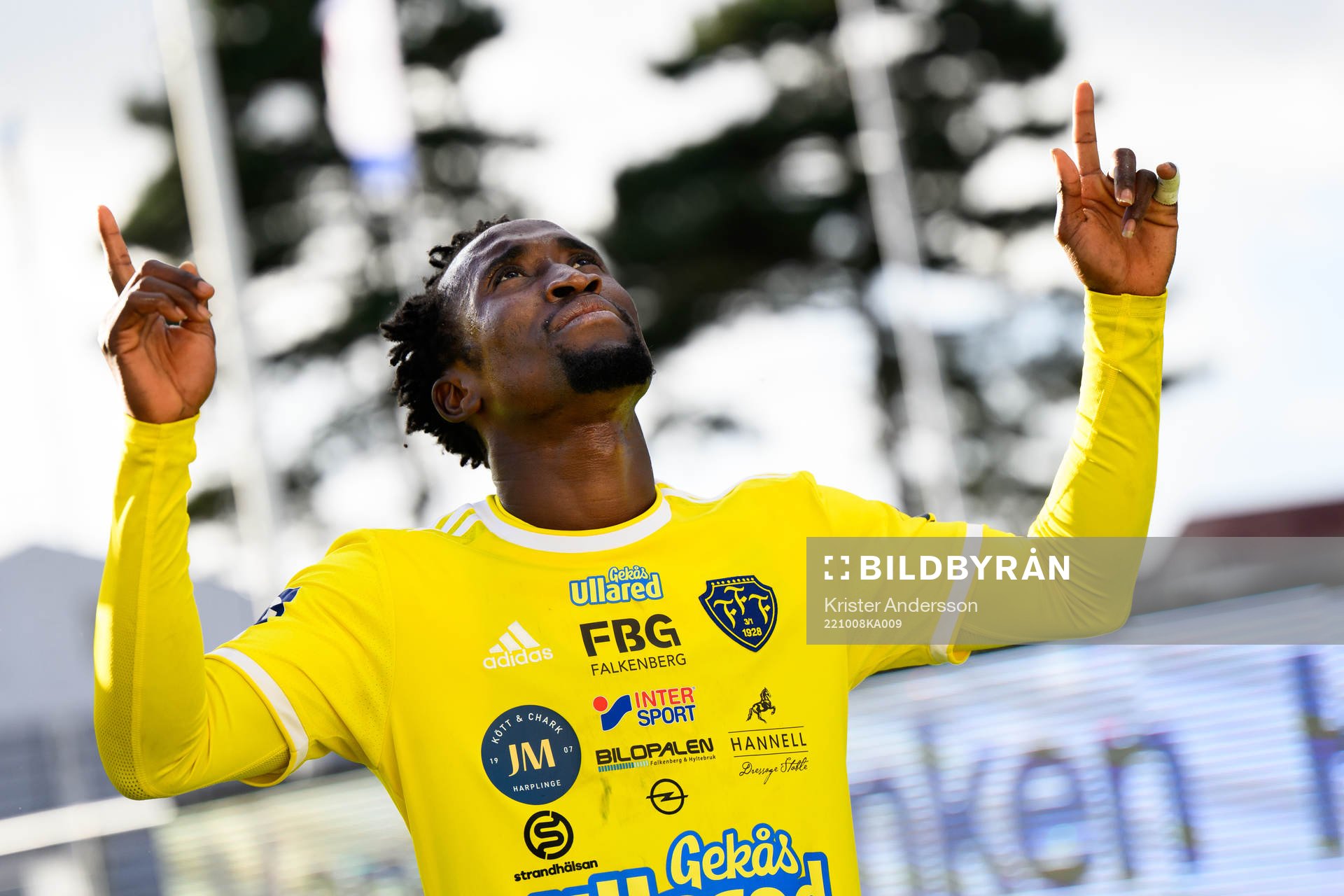 Falkenbergs Godwin Aguda jublar