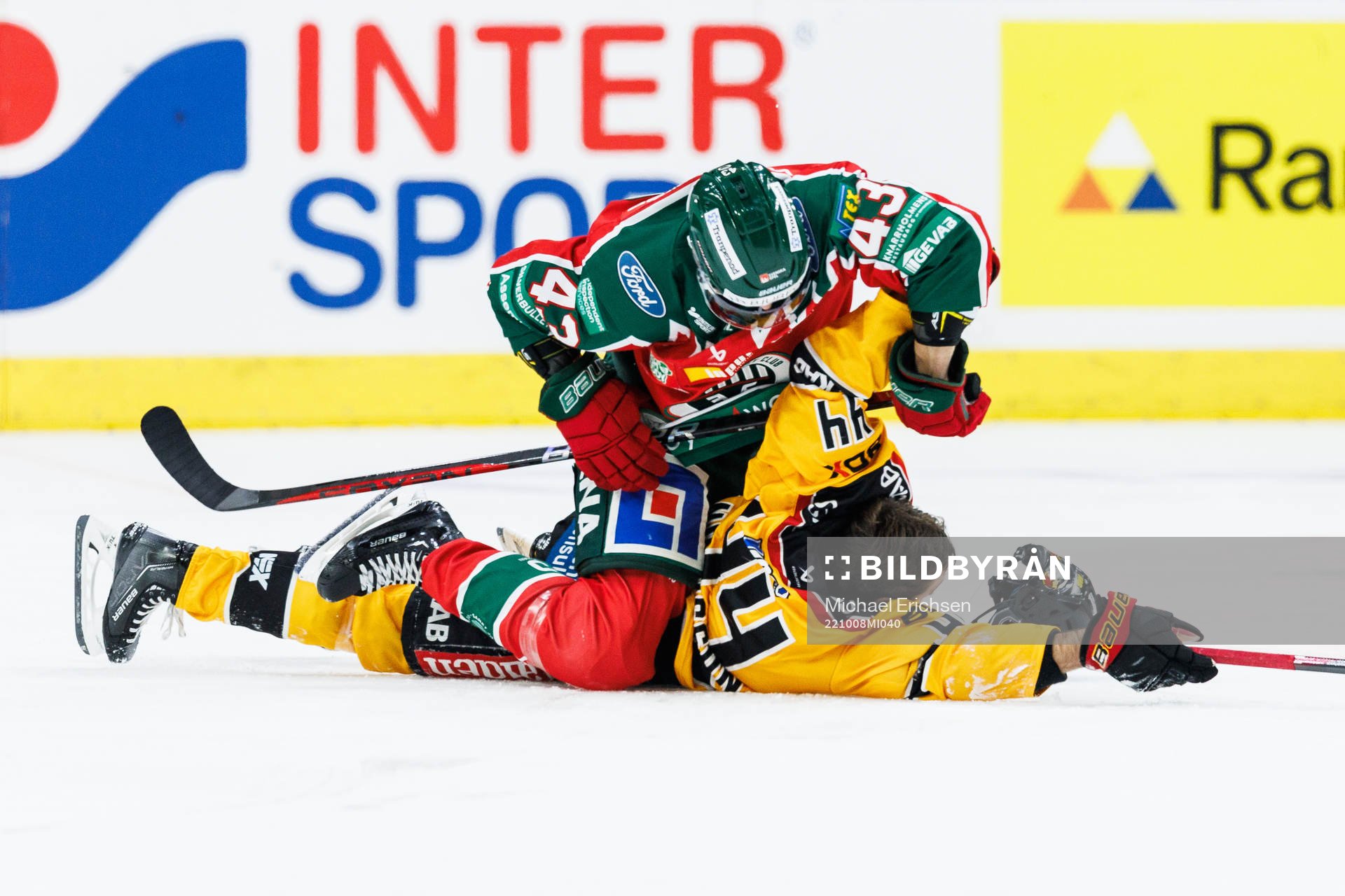 Frölundas Tom Nilsson och Luleås Jonathan Andersson