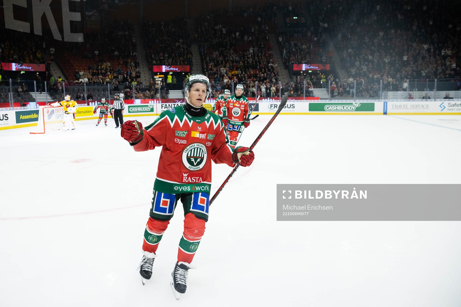 Frölundas Max Friberg jublar