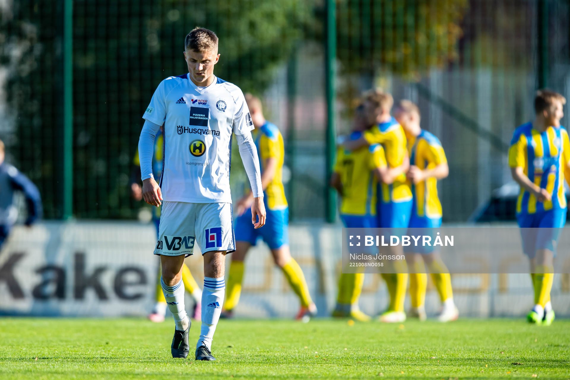 Husqvarnas Anton Ishak deppar
