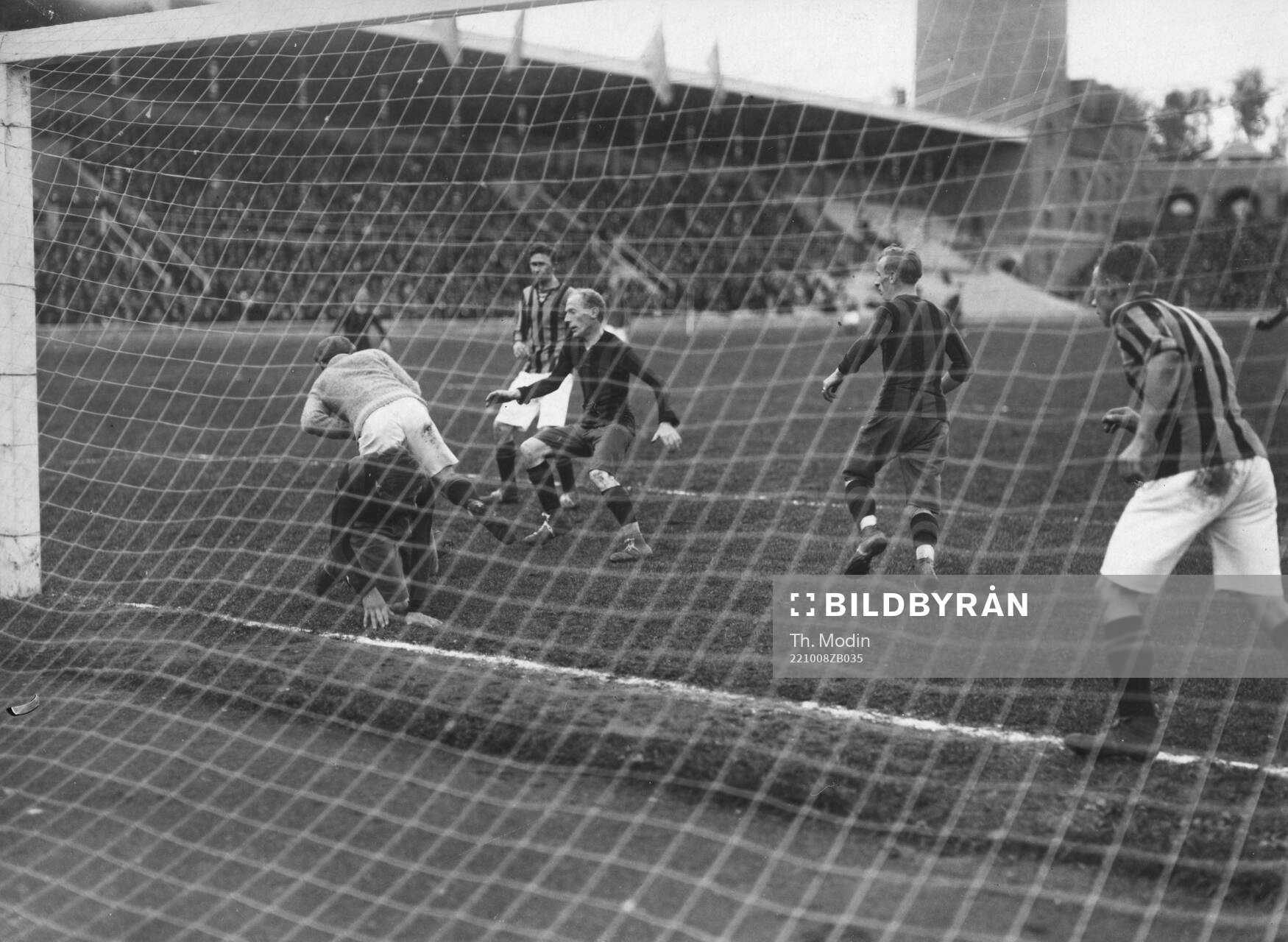 Fotboll, Mästerskapsmatchen. Framför Gais mål 8 okt. 1922