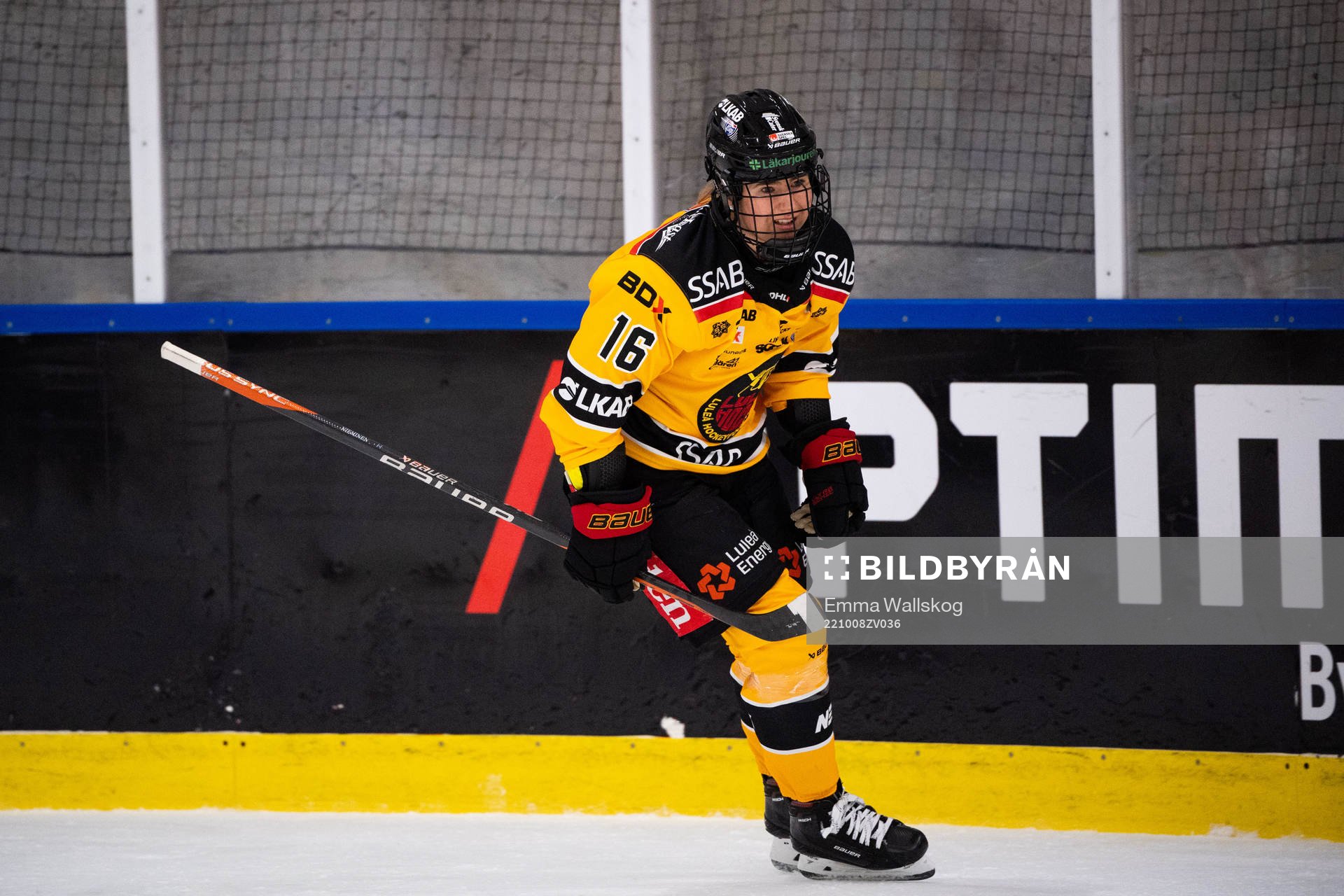 Luleås Petra Nieminen jublar