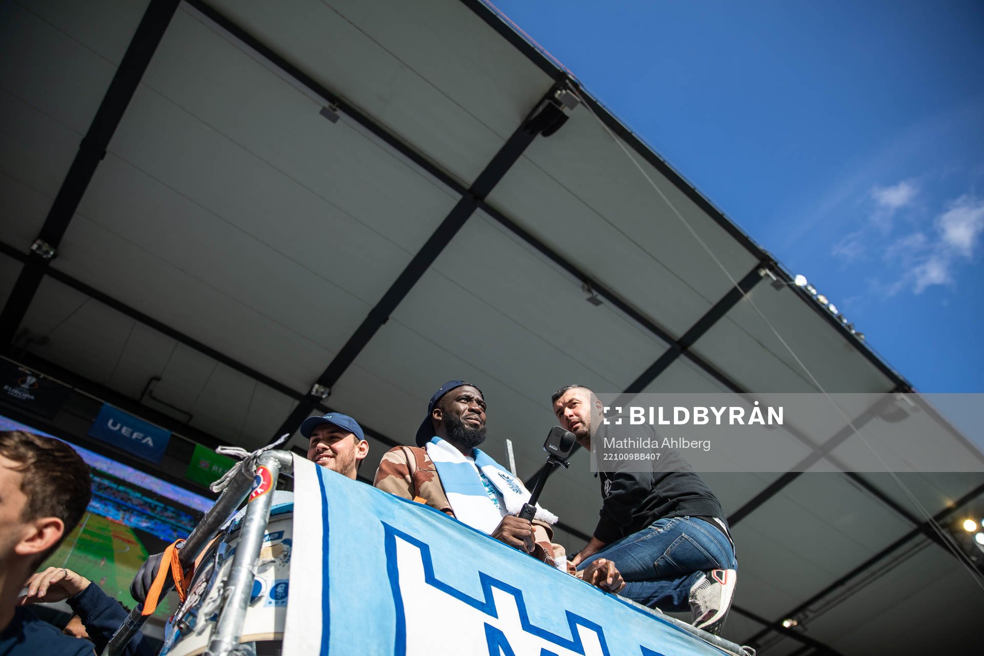 Malmö FFs Mahamé Siby på läktaren