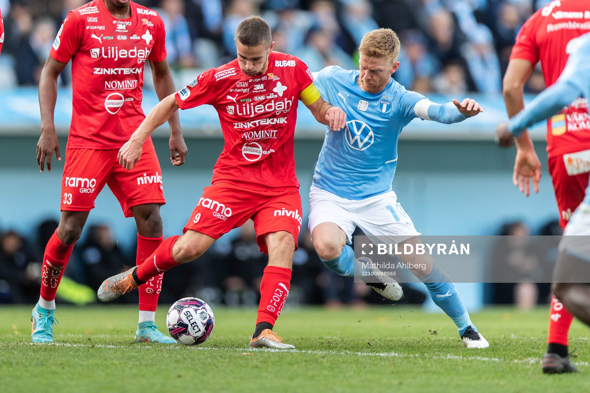Värnamos Oscar Johansson och Malmö FFs Anders Christiansen