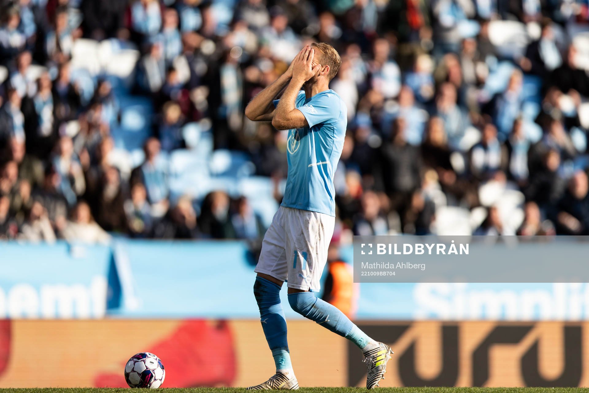 Malmö FFs Ola Toivonen deppar