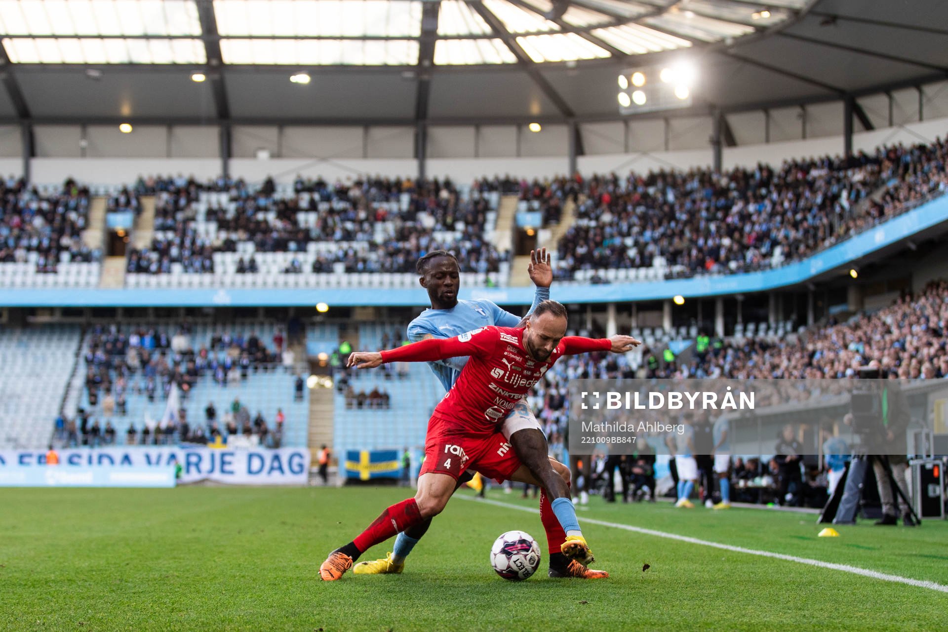 Värnamos Evaldo Nascimento Lamaur Neto och Malmö FFs