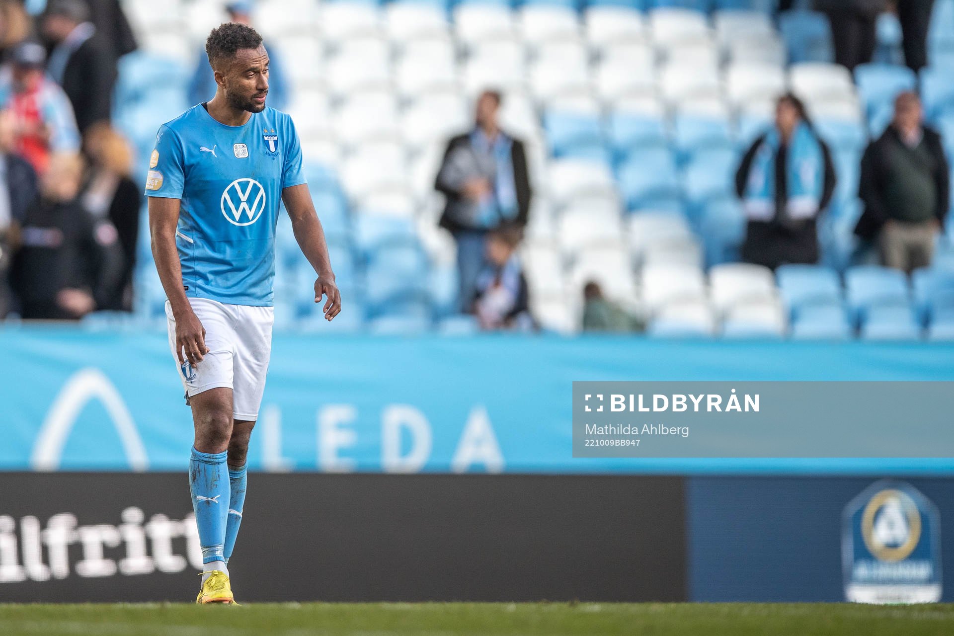 Malmö FFs Isaac Kiese Thelin deppar