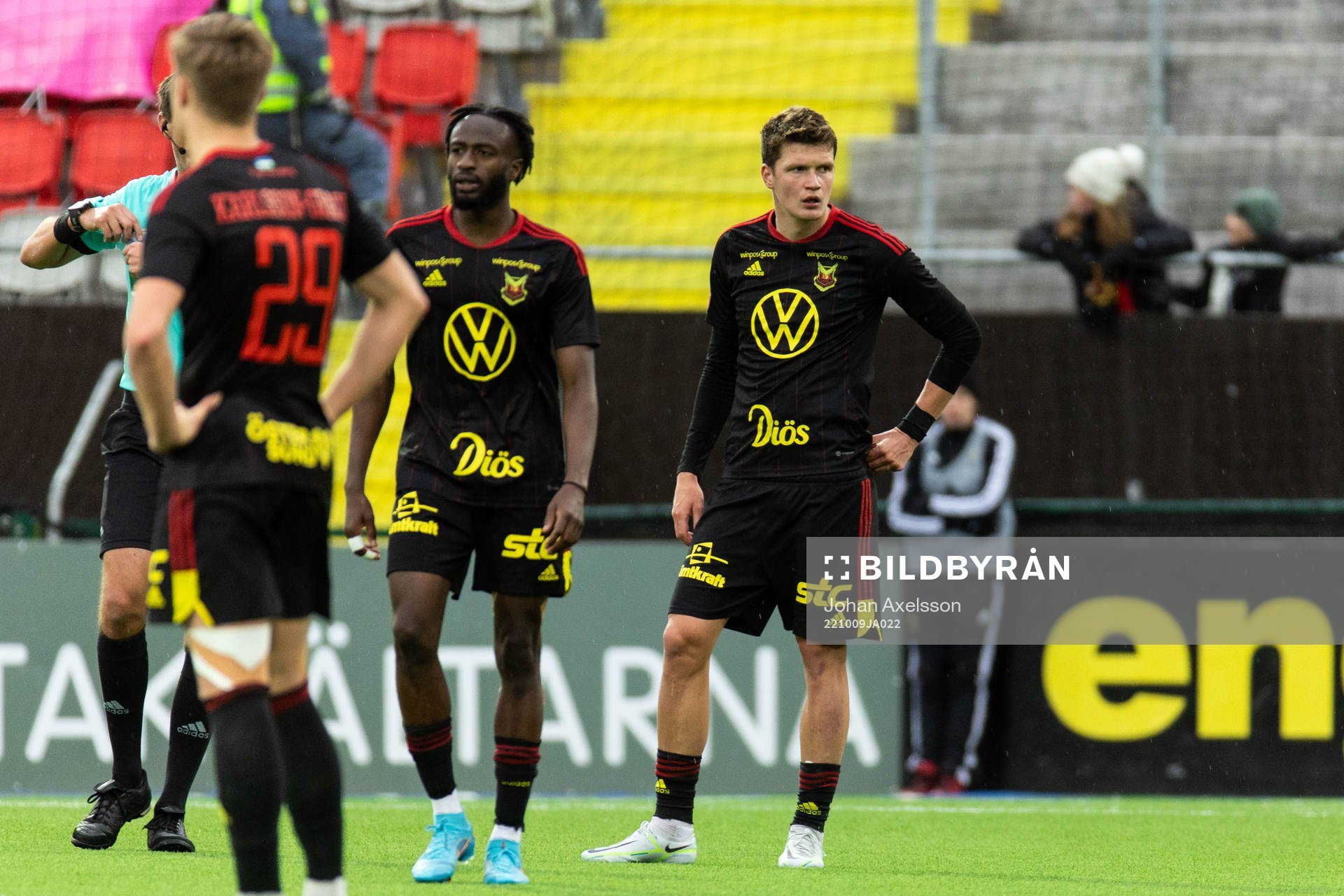 Östersunds Myroslav Mazur deppar